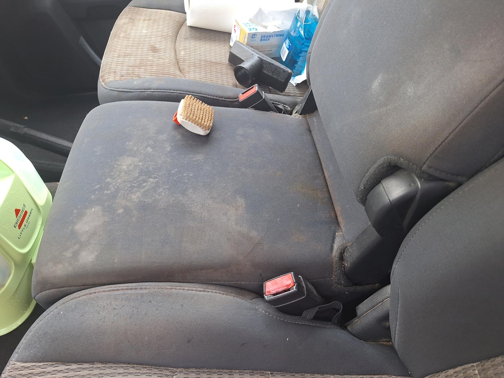 BISSELL Little Green Mini Portable Carpet and Upholstery Deep Cleaner, Car/Auto Detailer, with HydroRinse Self-Cleaning Tool and 4