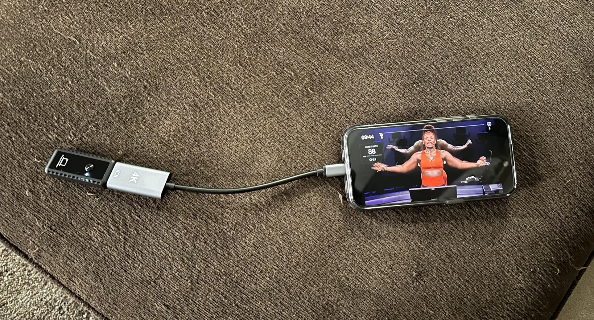 Fimilo Wireless HDMI Transmitter and Receiver, Plug & Play Portable Wireless HDMI Extender Kit 4K Support 2.4/5.8Ghz 100Ft - Customer Photo 3