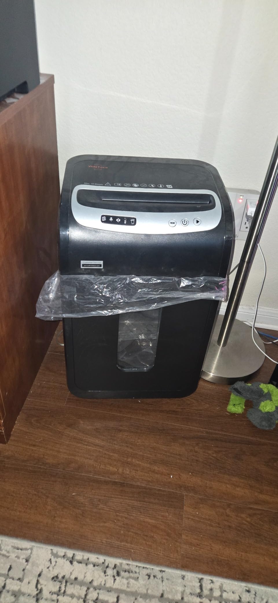 Paper Shredder for Home Office Heavy Duty with 60 Mins Running with US Patented Cutter,Shred CD/Card with Extra Large Bin - Customer Photo 1