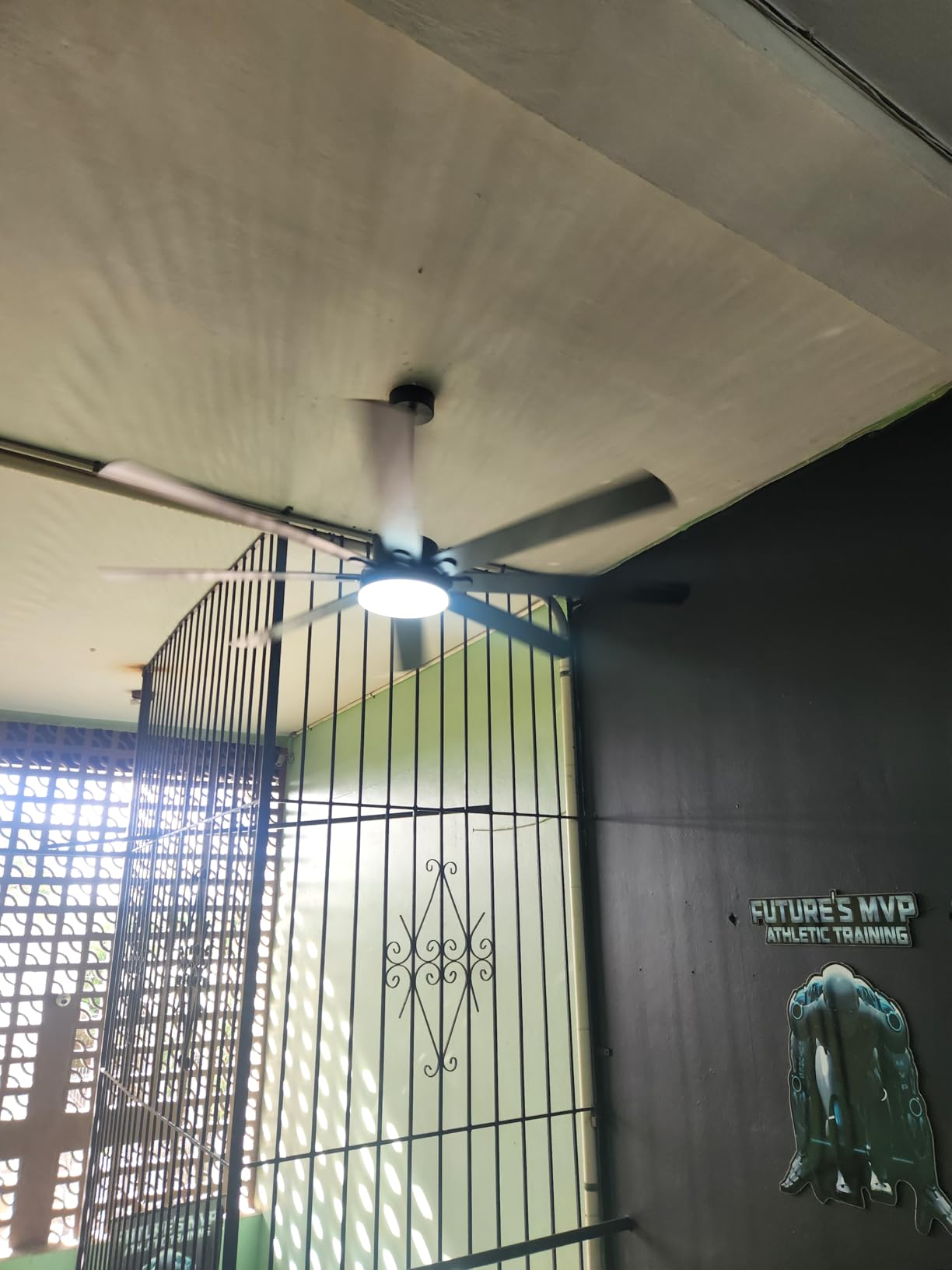 72 Inch Large Ceiling Fan with Remote, Indoor/Outdoor Industrial Ceiling Fan with Large LED Panel, Quiet Reversible DC Motor, 6-Speed, 3CCT, Black Ceiling Fans with Light for Patio, Livingroom, Garage - Customer Photo 2