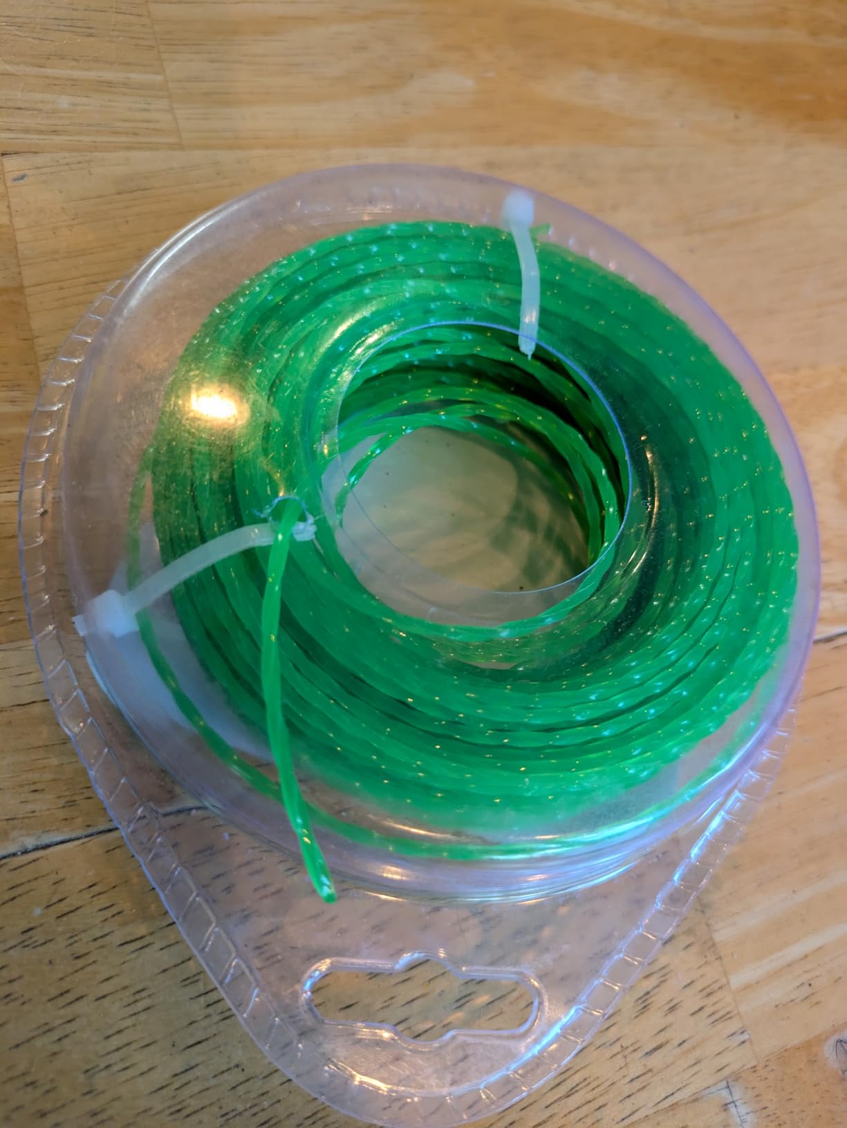 NovorikX 60V Lithium Ion Cordless String Trimmer, 17 Inch Two Speed Brushless String Trimmer with 5.0Ah Battery and Charger - Customer Photo 1