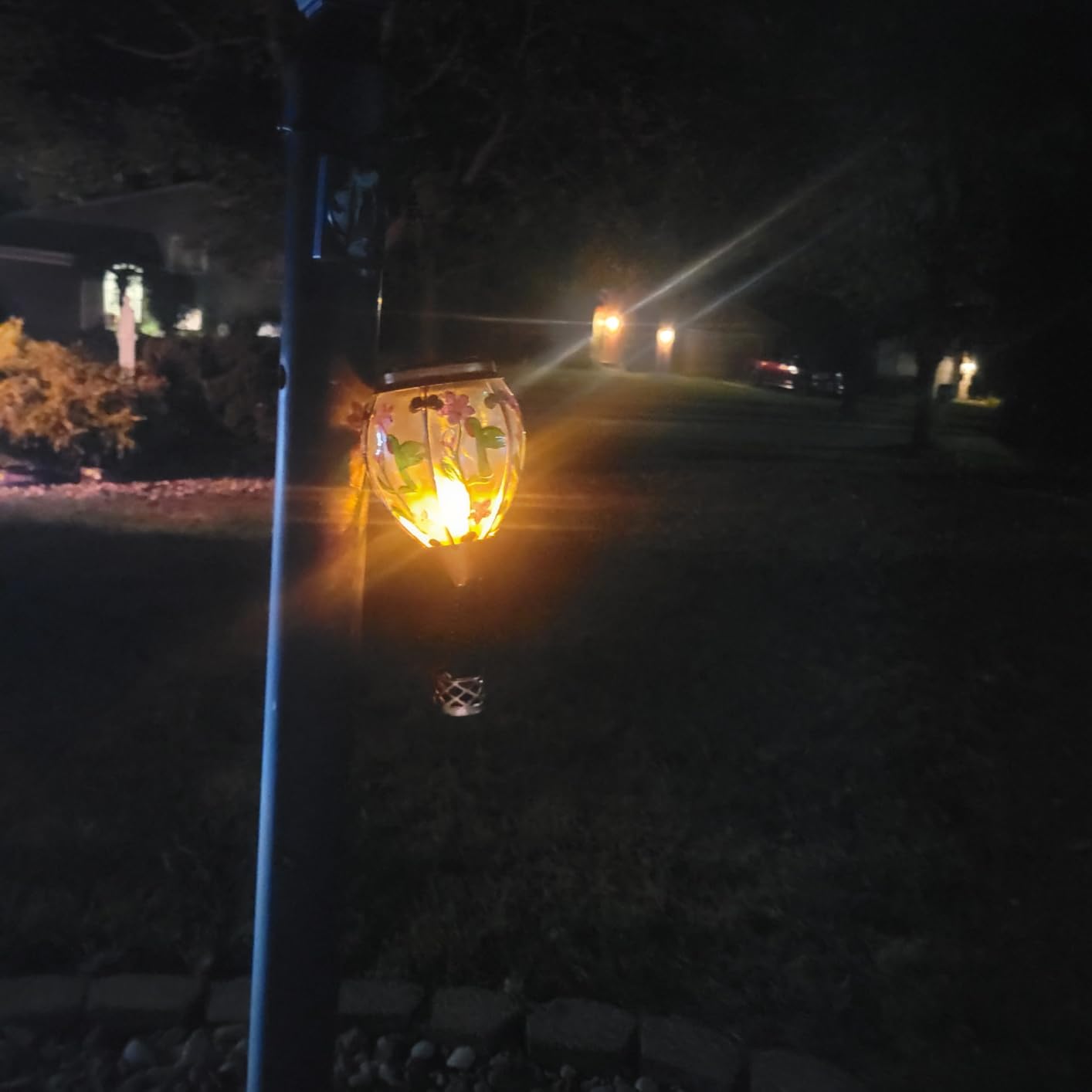 Hummingbird Solar Hot Air Balloon Lantern,Outdoor Decor with Flame Lights Waterproof, Hanging for Garden Yard Lawn Patio, Unique Gifts for Women Mom Grandma Gardener for Mother'Day Christmas - Customer Photo 1