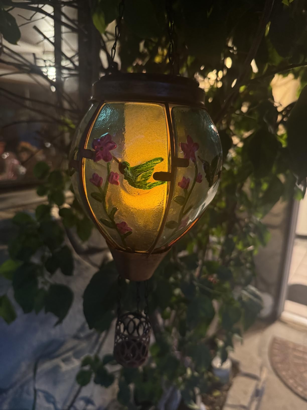 Hummingbird Solar Hot Air Balloon Lantern,Outdoor Decor with Flame Lights Waterproof, Hanging for Garden Yard Lawn Patio, Unique Gifts for Women Mom Grandma Gardener for Mother'Day Christmas - Customer Photo 2
