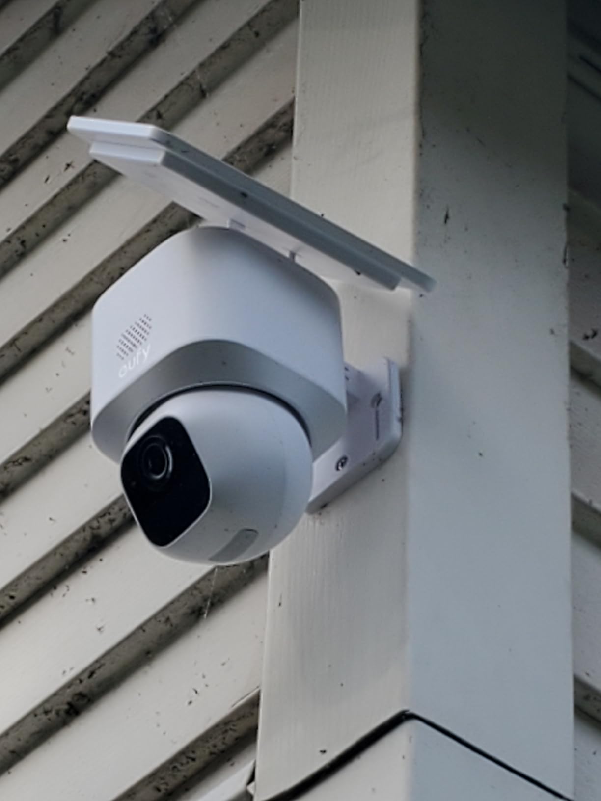 eufy Security SoloCam E30, 4-Cam Pack Kit, Security Cameras Wireless Outdoor, Solar Camera Outdoor Wireless, 360° Pan, AI Tracking, 2K Clarity, No Monthly Fee Customer Review eufy Security SoloCam E30, 4-Cam Pack Kit, Security Cameras Wireless Outdoor, Solar Camera Outdoor Wireless, 360° Pan, AI Tracking, 2K Clarity, No Monthly Fee - Customer Photo 3