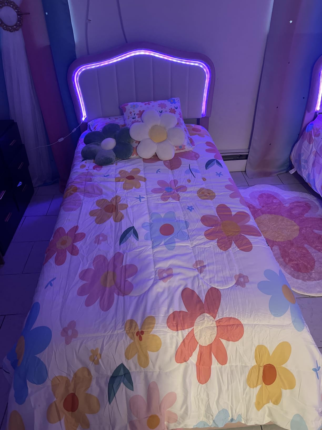 GarveeHome Upholstered Twin Bed Frame with Led Lights and Storage Drawer, Cute Velvet Led Bed Frame with Headboard for Kids, Girls, Boys, No Box Spring Needed, Wooden Slats, Noise Free, Blue Customer Review GarveeHome Upholstered Twin Bed Frame with Led Lights and Storage Drawer, Cute Velvet Led Bed Frame with Headboard for Kids, Girls, Boys, No Box Spring Needed, Wooden Slats, Noise Free, Blue - Customer Photo 1