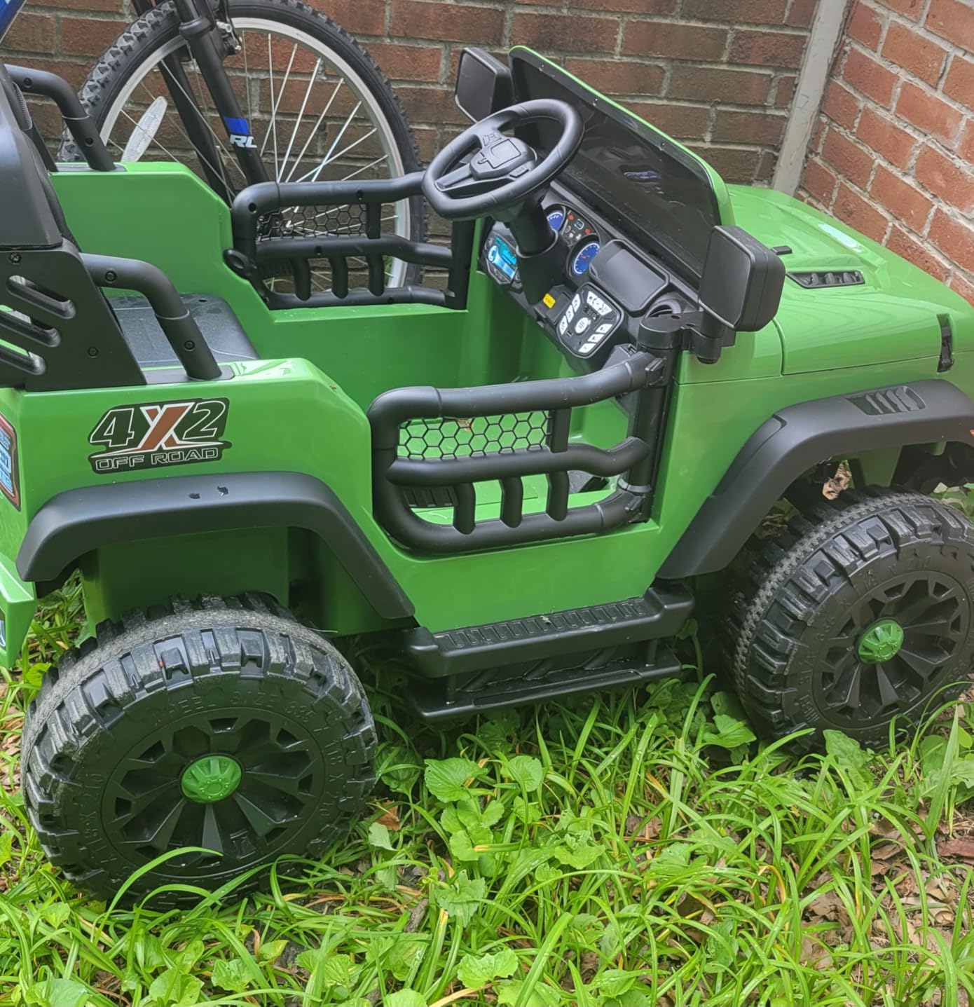 2 Seater Ride on Car Toy, 24V 4WD Electric Car for Kids 4-8 with Remote Control, 4x200W Motors, Capacity 150 lb - Hot Pink - Customer Photo 2