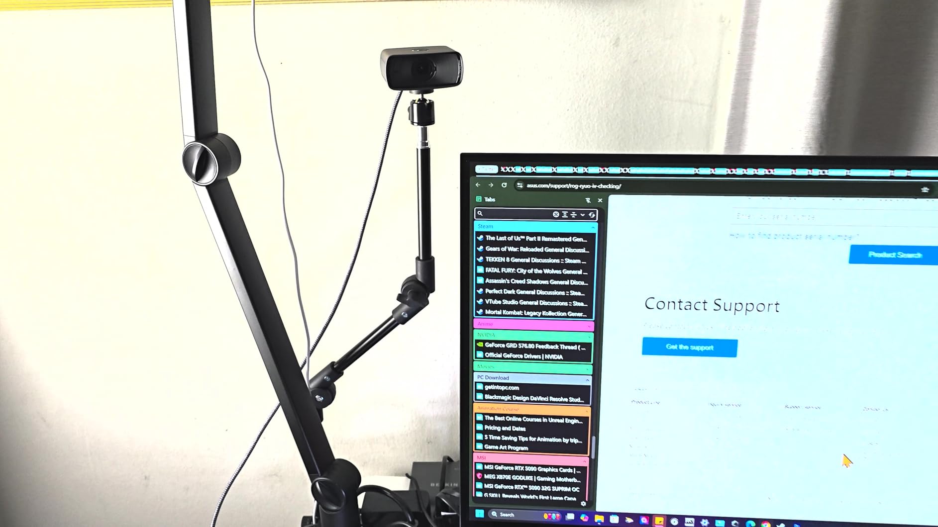 Elgato Facecam 4K - 4K60 Studio Webcam, DSLR-Like Control, Cinematic Effects, 49mm Lens Filters, HDR, Uncompressed Video, Optimized Focus Area | USB-C for PC & Mac - Customer Photo 2