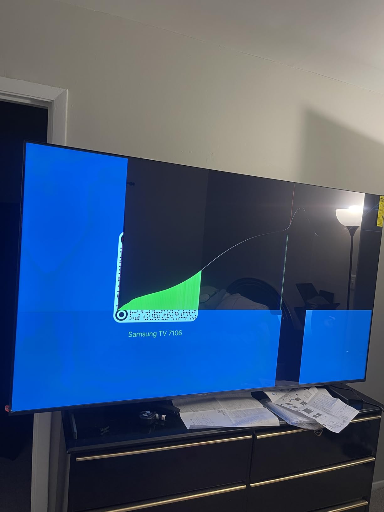 Samsung 43-Inch Class Crystal UHD U8000F 4K Smart TV (2025 Model) Endless Free Content, Crystal Processor 4K, MetalStream Design, Knox Security, Alexa Built-in - Customer Photo 3