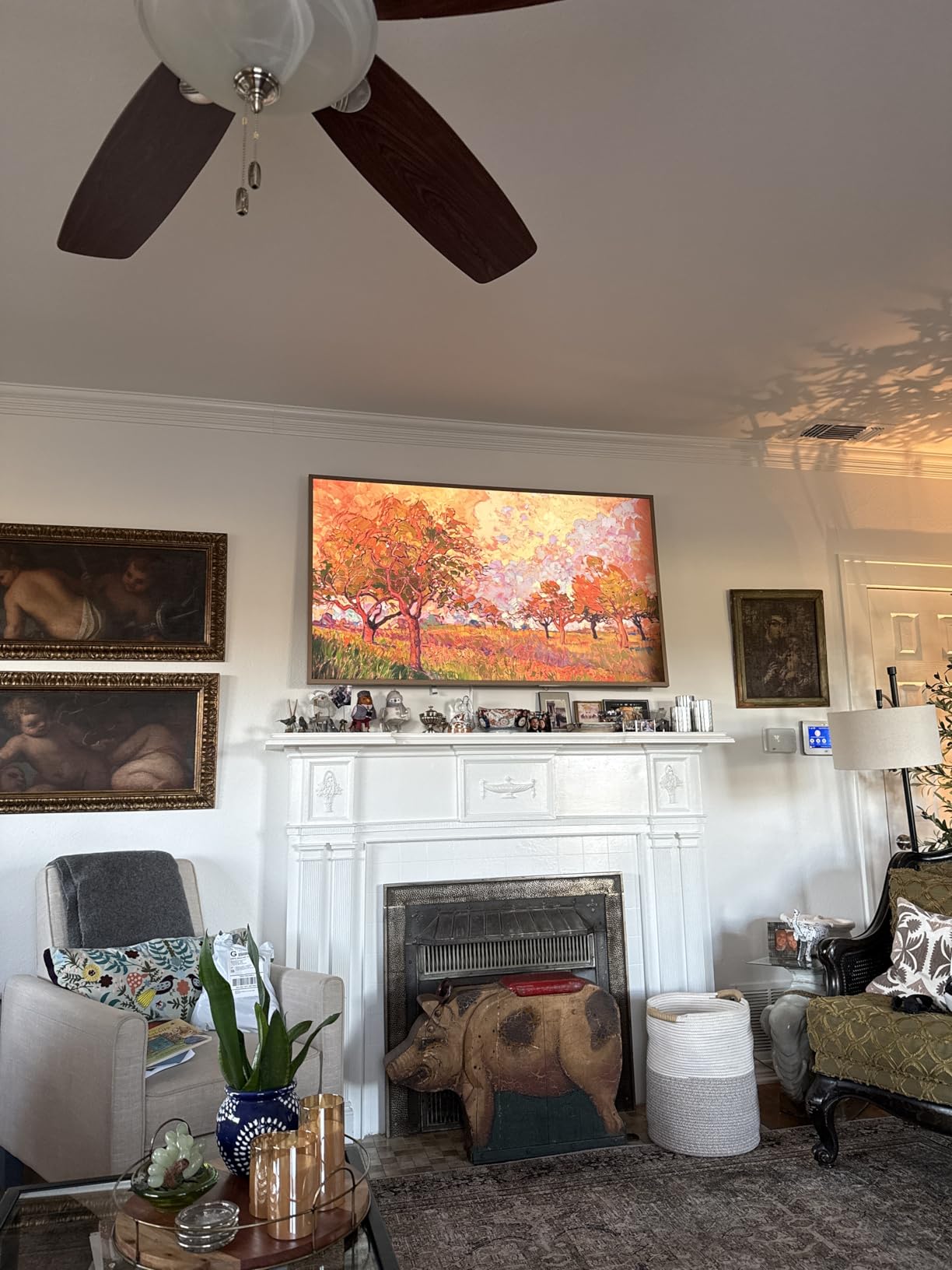 Samsung 55-Inch Class The Frame LS03F 4K QLED Smart TV (2025 Model) Slim Fit Wall Mount, Modern Frame Design, NQ4 AI Gen2 Processor, Art Mode, Artful Picture Quality, Samsung Vision AI, Alexa Built-in - Customer Photo 1