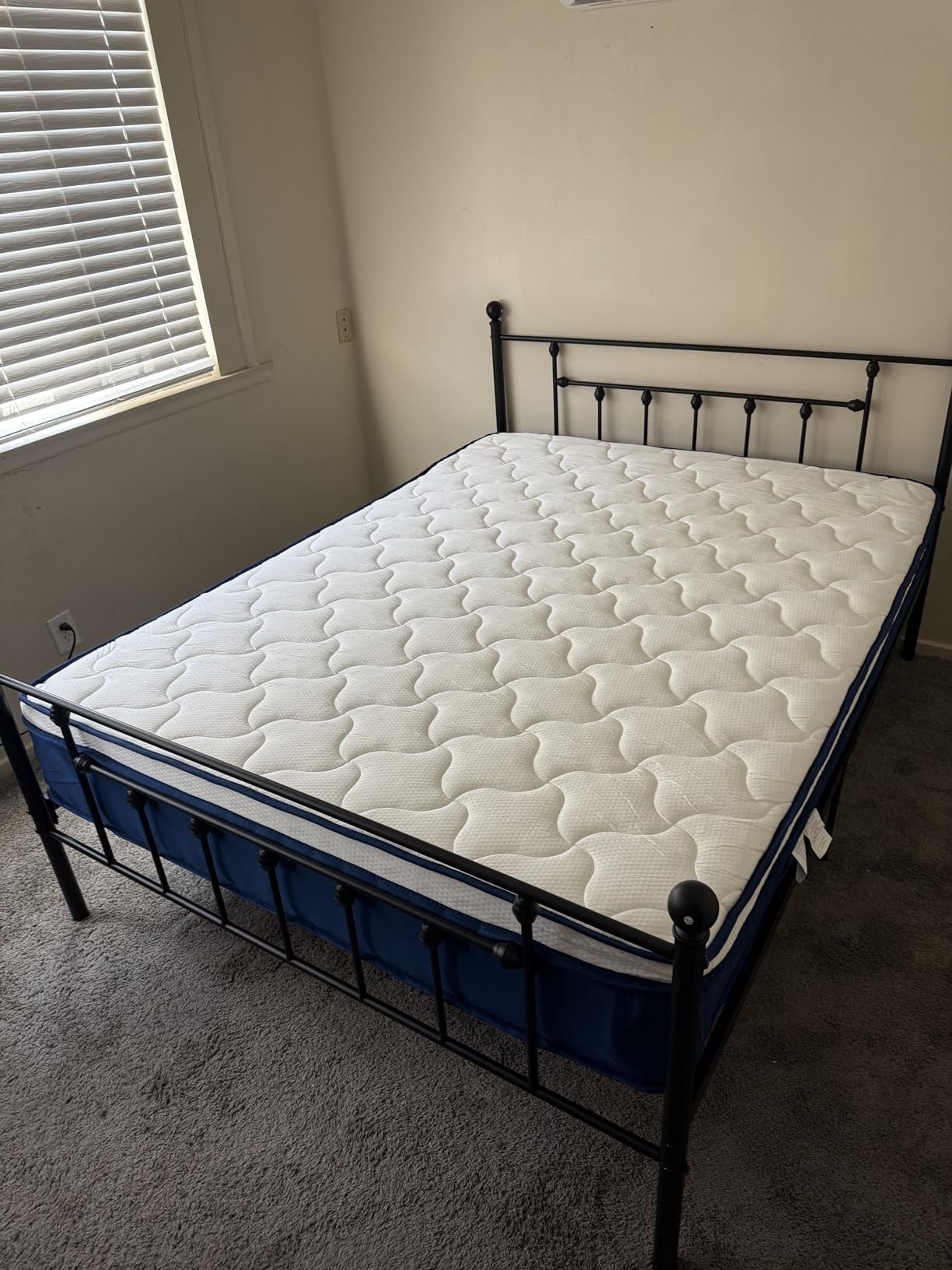 12 Inch Hybrid Queen Mattress in a Box - Gel Memory Foam & Pocket Springs for Back Pain Relief, Soft & Plush Fiberglass-Free Bed, CertiPUR-US Certified, 60x80 Inches - Customer Photo 1
