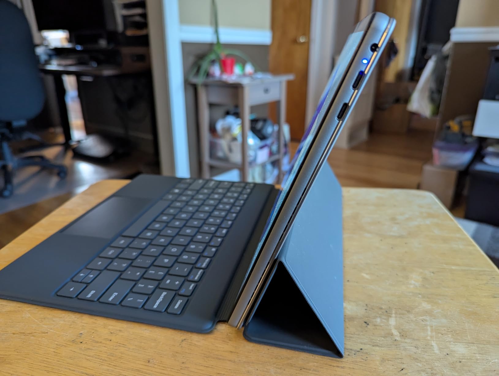 2-in-1 Laptop/Tablet Computer with Keyboard, 13