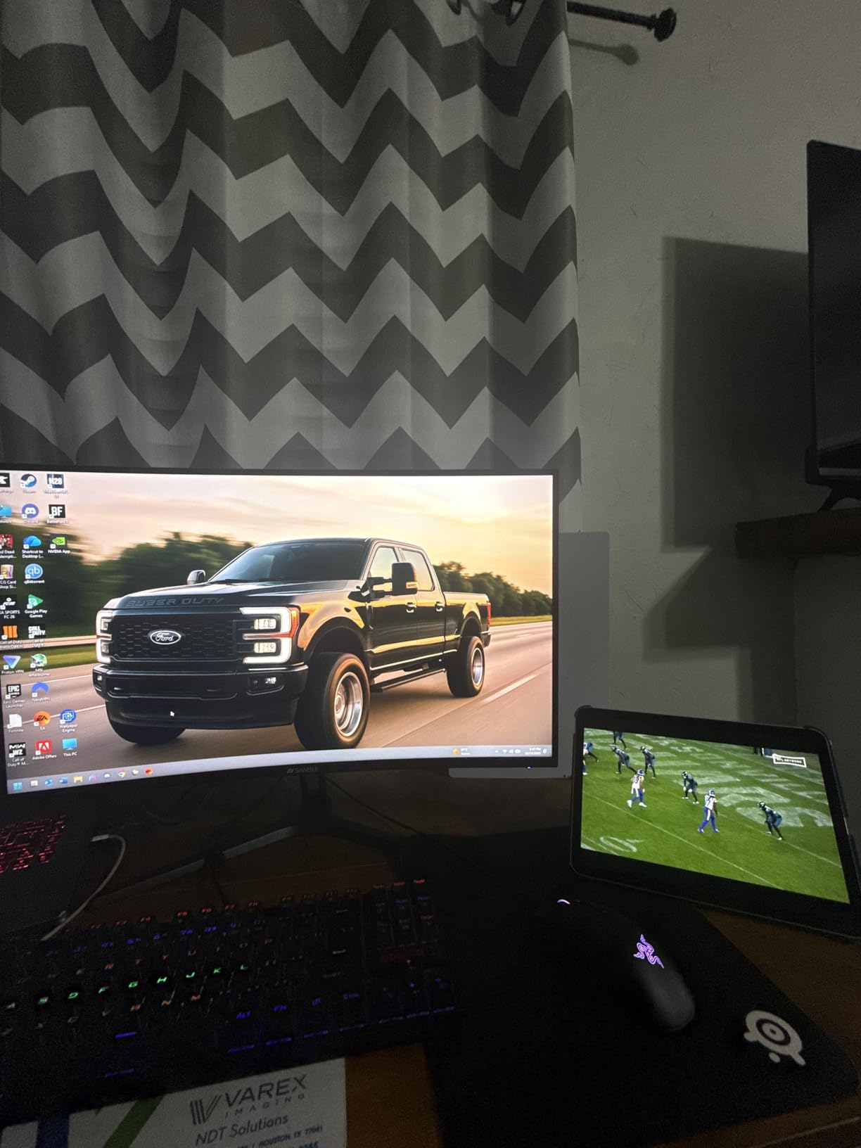 Apple iPad Air 11-inch with M3 chip Built for Apple Intelligence, Liquid Retina Display, 256GB, 12MP Front/Back Camera, Wi-Fi 6E, Touch ID, All-Day Battery Life — Space Gray - Customer Photo 2