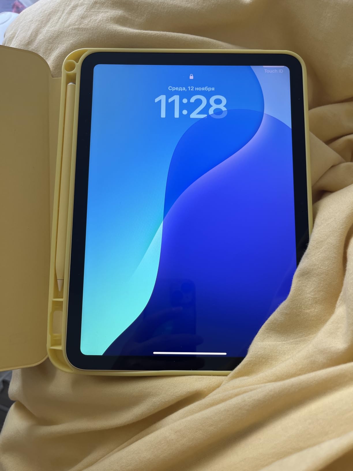 Apple iPad 11-inch: A16 chip, 11-inch Model, Liquid Retina Display, 128GB, Wi-Fi 6, 12MP Front/12MP Back Camera, Touch ID, All-Day Battery Life — Pink - Customer Photo 1