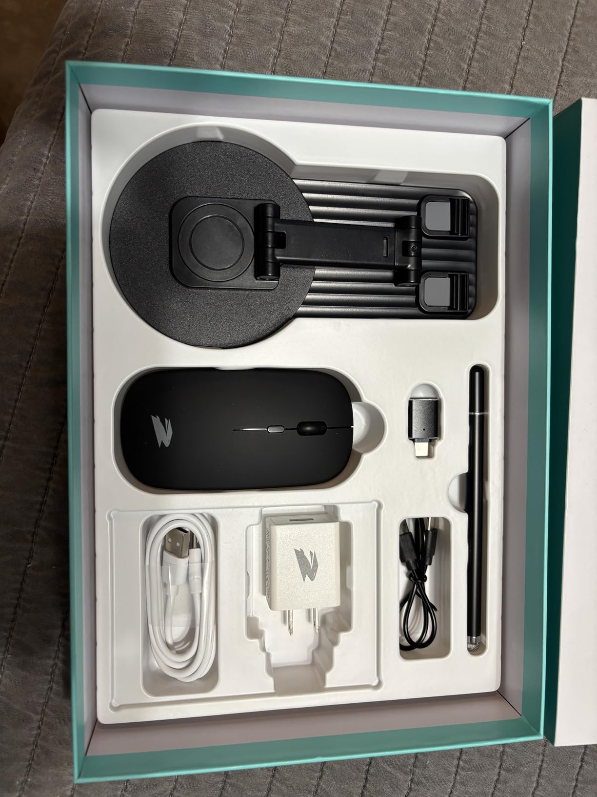 Android Tablet 10 Inch, 2025 Android 15 Tablet for Kids Adults, Octa-Core, 12GB RAM 128GB Storage 1TB Expandable, Dual Cameras 8MP 2MP, Split Screen, 6000mAh GPS Dual Speakers Face Unlock WiFi- Gray - Customer Photo 1