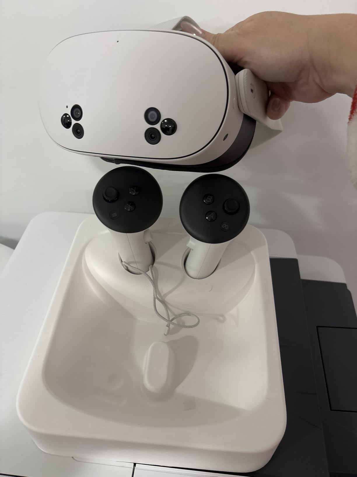 Meta Quest 3S 128GB | VR Headset — Thirty-Three Percent More Memory — 2X Graphical Processing Power — Virtual Reality Without Wires — Exclusive Gorilla Tag Bundle and Instant Access to 40+ Games - Customer Photo 3