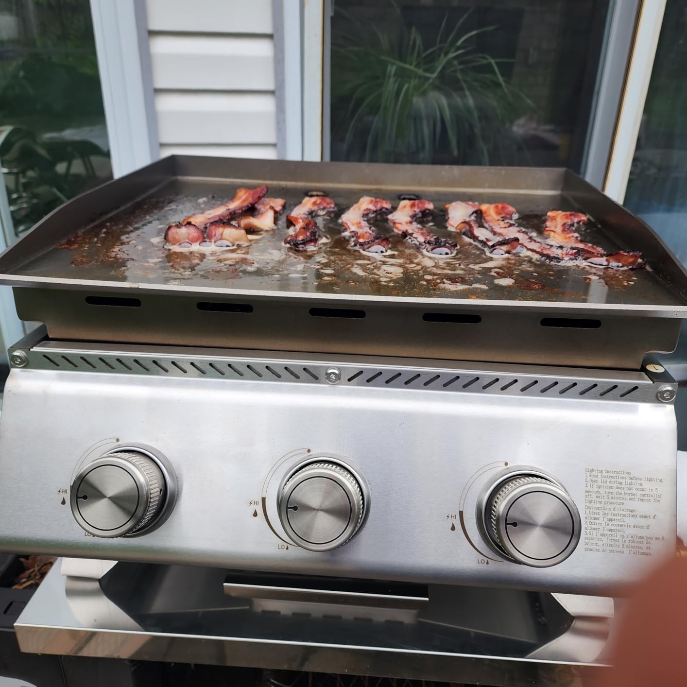 R.W.FLAME Premium 3-Burner Tabletop Propane Gas Griddle Stainless Steel Portable Outdoor Griddle,24,000 BTU Compact Flat Top Camping BBQ Grill,347 Sq. In. Cooking Area,Heavy Duty - Customer Photo 1