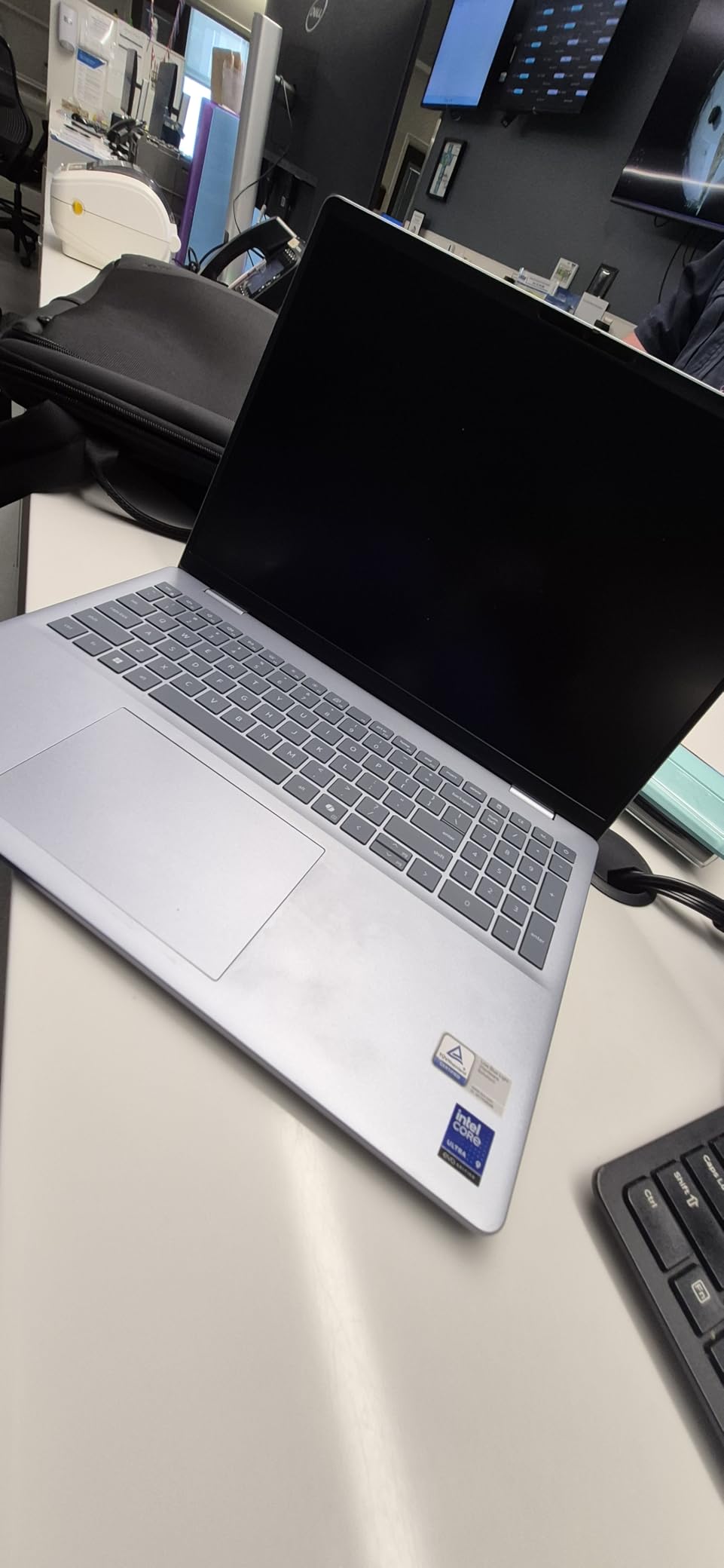 Dell 16 Plus Laptop DB16250-16.0-inch 16:10 2.5K (2560x1600) Display, Intel Core Ultra 9 288V, 32GB LPDDR5X Memory, 2TB SSD, Intel Arc Graphics, Backlit Copilot Key Keyboard - Previously Inspiron Customer Review Dell 16 Plus Laptop DB16250-16.0-inch 16:10 2.5K (2560x1600) Display, Intel Core Ultra 9 288V, 32GB LPDDR5X Memory, 2TB SSD, Intel Arc Graphics, Backlit Copilot Key Keyboard - Previously Inspiron - Customer Photo 1