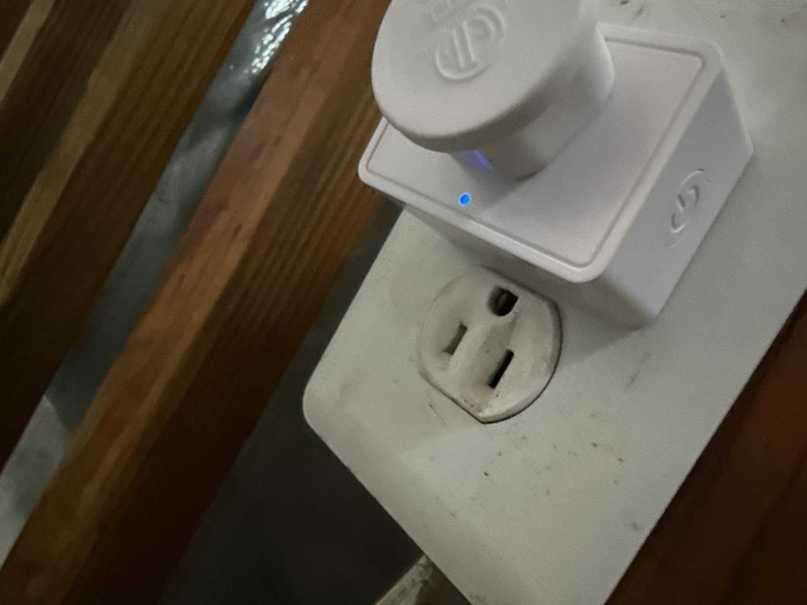 Veise VE018 Smart Knob Handle Lock - Fingerprint, App Control, Keyless Entry for Front Door and Bedroom, Electronic Digital Keypad, Auto Lock, Remote Access Sharing, IP55 Weatherproof, Satin Nickel - Customer Photo 1