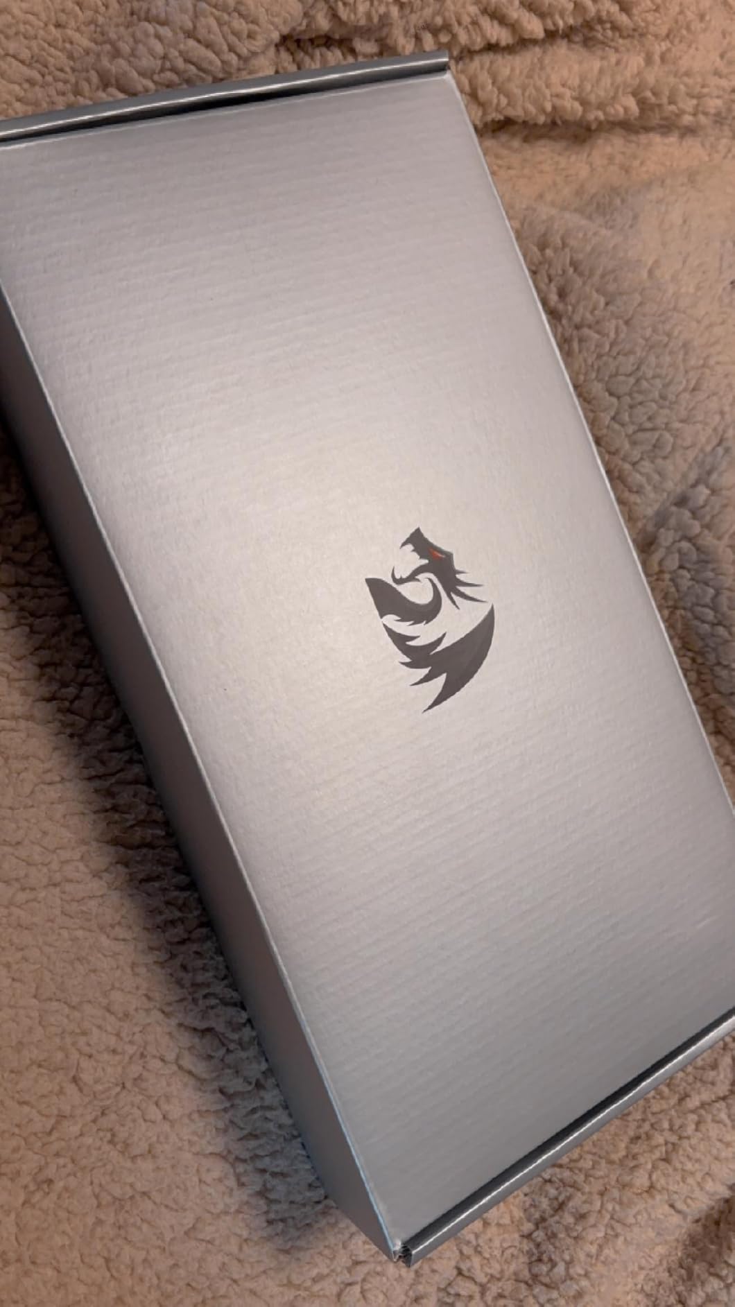 Redragon K713 Wireless Mechanical Keyboard, Gasket Mounted RGB Gaming Keyboard, 3-Mode (2.4G/BT/USB), Pre-Lubed Linear Red Switches, 75％ Layout, 82 Keys Hot Swappable for PC/Mac - Black - Customer Photo 1