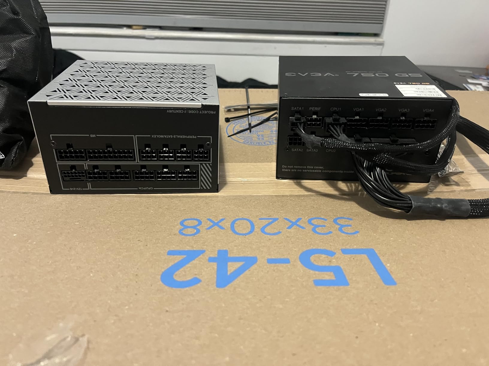 MONTECH Century II - 850W High-End ATX Gaming Power Supply - 80 Plus Gold & Cybenetics Platinum - Fully Modular - ATX 3.1 & PCIe 5.1 Ready with 12V-2x6 Cable - 10 Years Warranty - Customer Photo 4