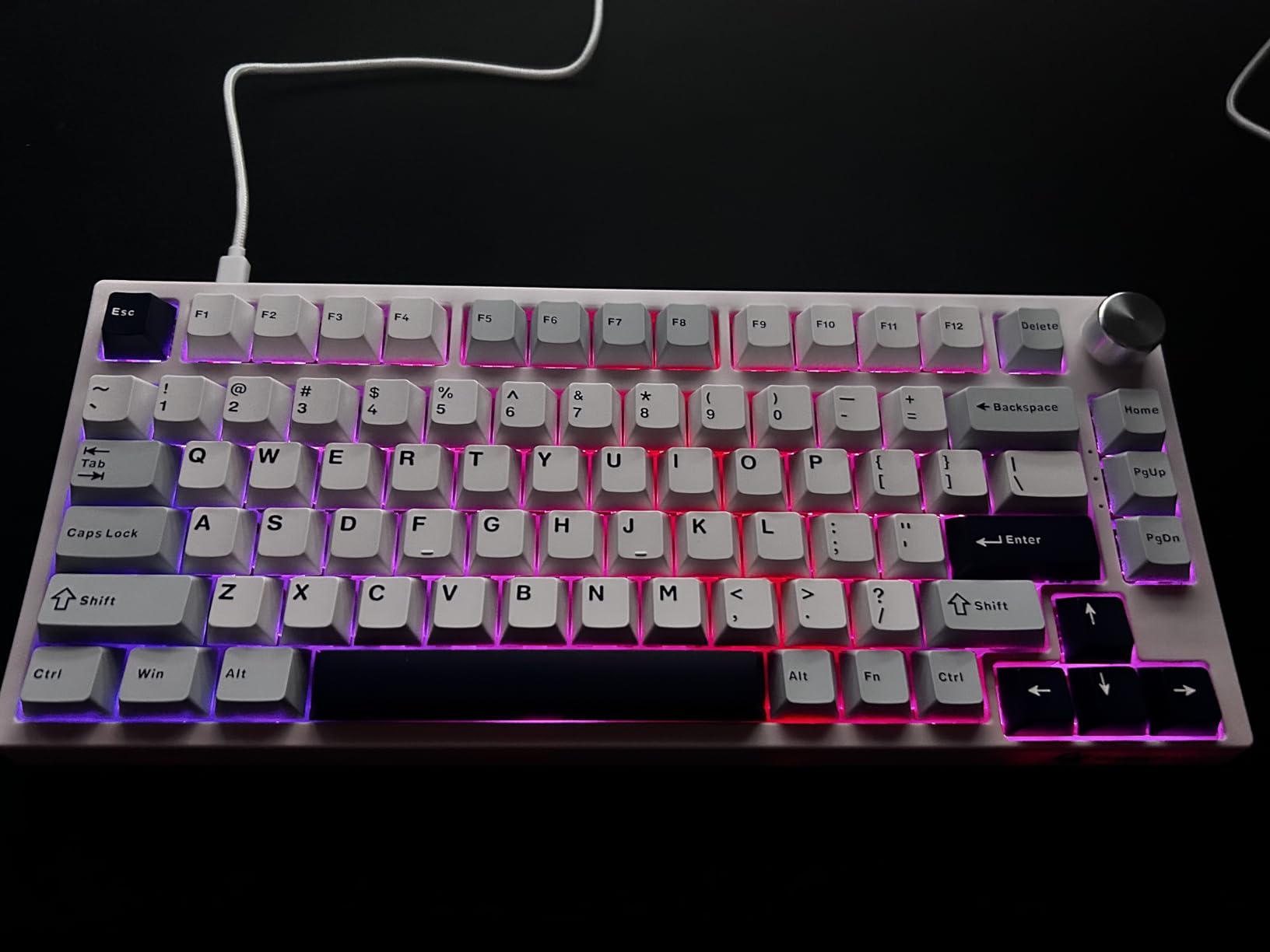 GK GAMAKAY TK75 HE Rapid Trigger Wireless Gaming Keyboard Hall Effect Hot-swap Magnetic Switch, Snap Tap, 81 Keys Bluetooth/2.4GHz/Wired 75% RGB Esports Gaming Keyboard (Magnetic Phoenix Switch) - Customer Photo 1