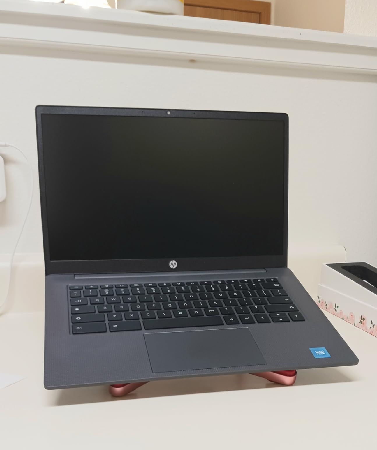 HP Chromebook 14 inch Laptop, HD Display, Intel Processor N100, 8 GB RAM, 128 GB UFS, Intel UHD Graphics, Chrome OS, Chalkboard Gray Customer Review HP Chromebook 14 inch Laptop, HD Display, Intel Processor N100, 8 GB RAM, 128 GB UFS, Intel UHD Graphics, Chrome OS, Chalkboard Gray - Customer Photo 2