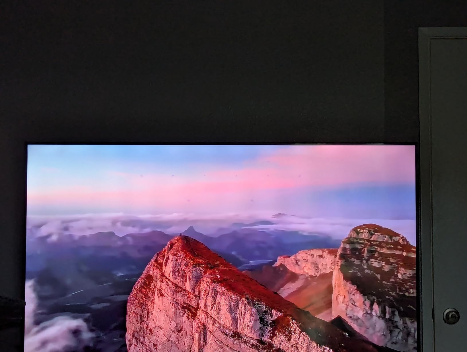 iFFALCON 65-Inch Class U85 Series QD-Mini LED 4K UHD Google Smart TV - QLED, HDR 1000 nits, 7000:1 Contrast, 144Hz Game Mode Pro, 288Hz DLG, Dolby Vision IQ, Dolby Atmos, Slim Unibody (65U85, 2025) - Customer Photo 2