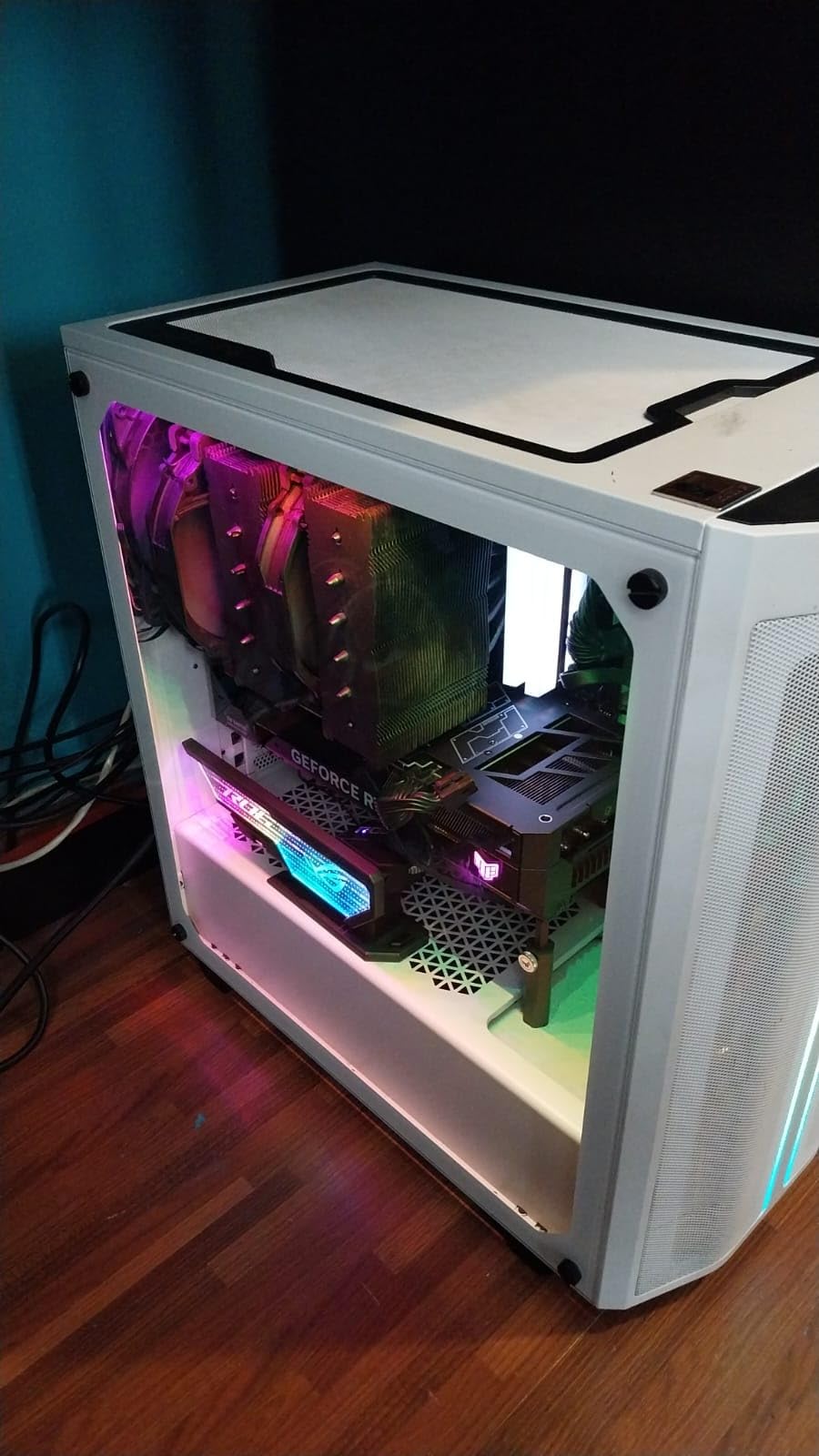 ASUS ROG Strix GeForce RTX™ 5070 OC Edition 12GB GDDR7 Graphics Card (PCIe® 5.0, 12GB GDDR7, HDMI®/DP 2.1, 3.2-Slot, Axial-tech Fans, MaxContact Design, Phase-Change GPU Thermal pad, Aura sync) Customer Review ASUS ROG Strix GeForce RTX™ 5070 OC Edition 12GB GDDR7 Graphics Card (PCIe® 5.0, 12GB GDDR7, HDMI®/DP 2.1, 3.2-Slot, Axial-tech Fans, MaxContact Design, Phase-Change GPU Thermal pad, Aura sync) - Customer Photo 1