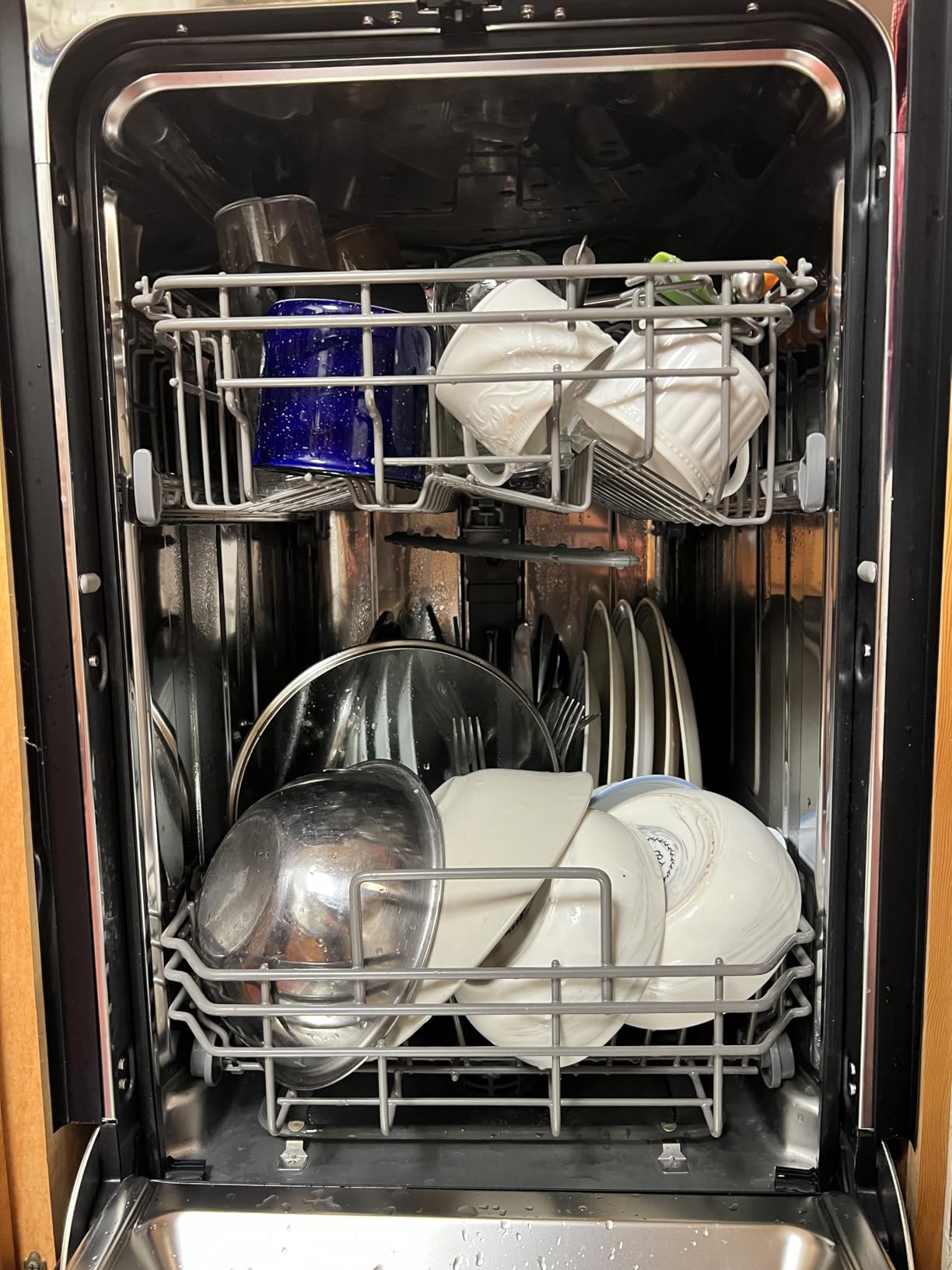 Honeywell 18 Inch Dishwasher with 8 Place settings, 6 Washing Programs, Stainless Steel Tub, UL/Energy Star- Black - Customer Photo 4