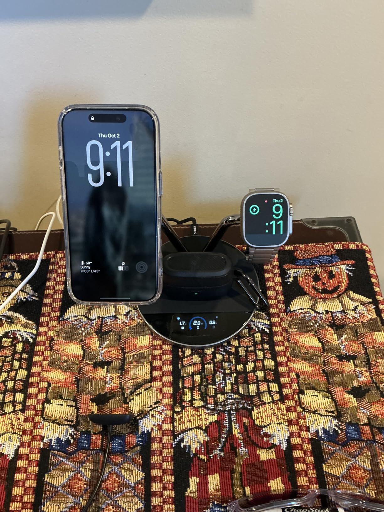 Anker Prime MagSafe Charger Compatible, 3-in-1 Charging Station, Qi2 25W Certified Wireless Charger Dock Stand, Smart Display with TEC Active Cooling, for iPhone 17, Apple Watch, AirPods, and More - Customer Photo 1