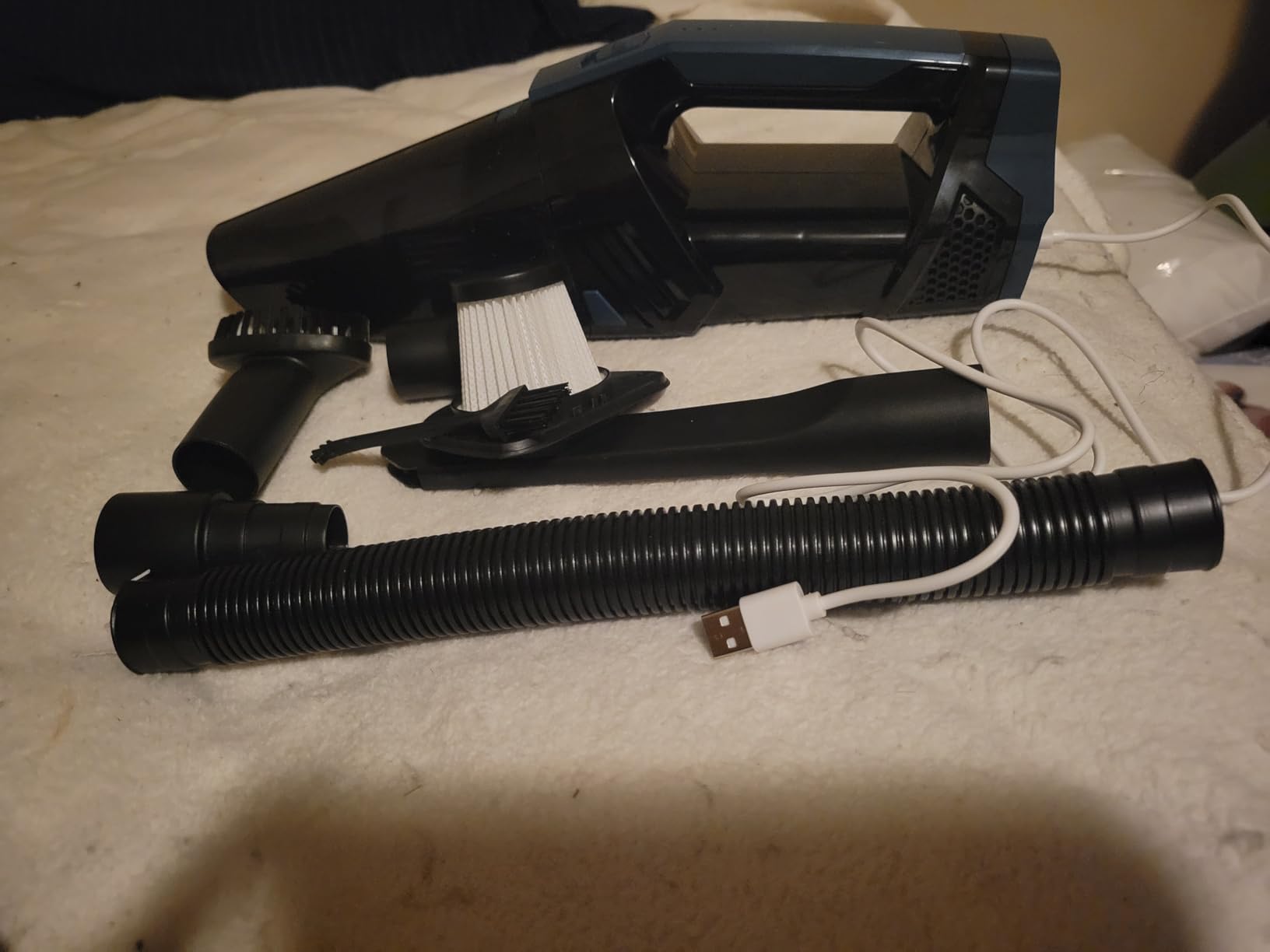 Cordless Car Vacuum Lightweight High Power Handheld Vacuum Cleaner with LED Light, Hand Vacuum for Car Home Office and Pet Hair, BlackBlue Customer Review Cordless Car Vacuum Lightweight High Power Handheld Vacuum Cleaner with LED Light, Hand Vacuum for Car Home Office and Pet Hair, BlackBlue - Customer Photo 3