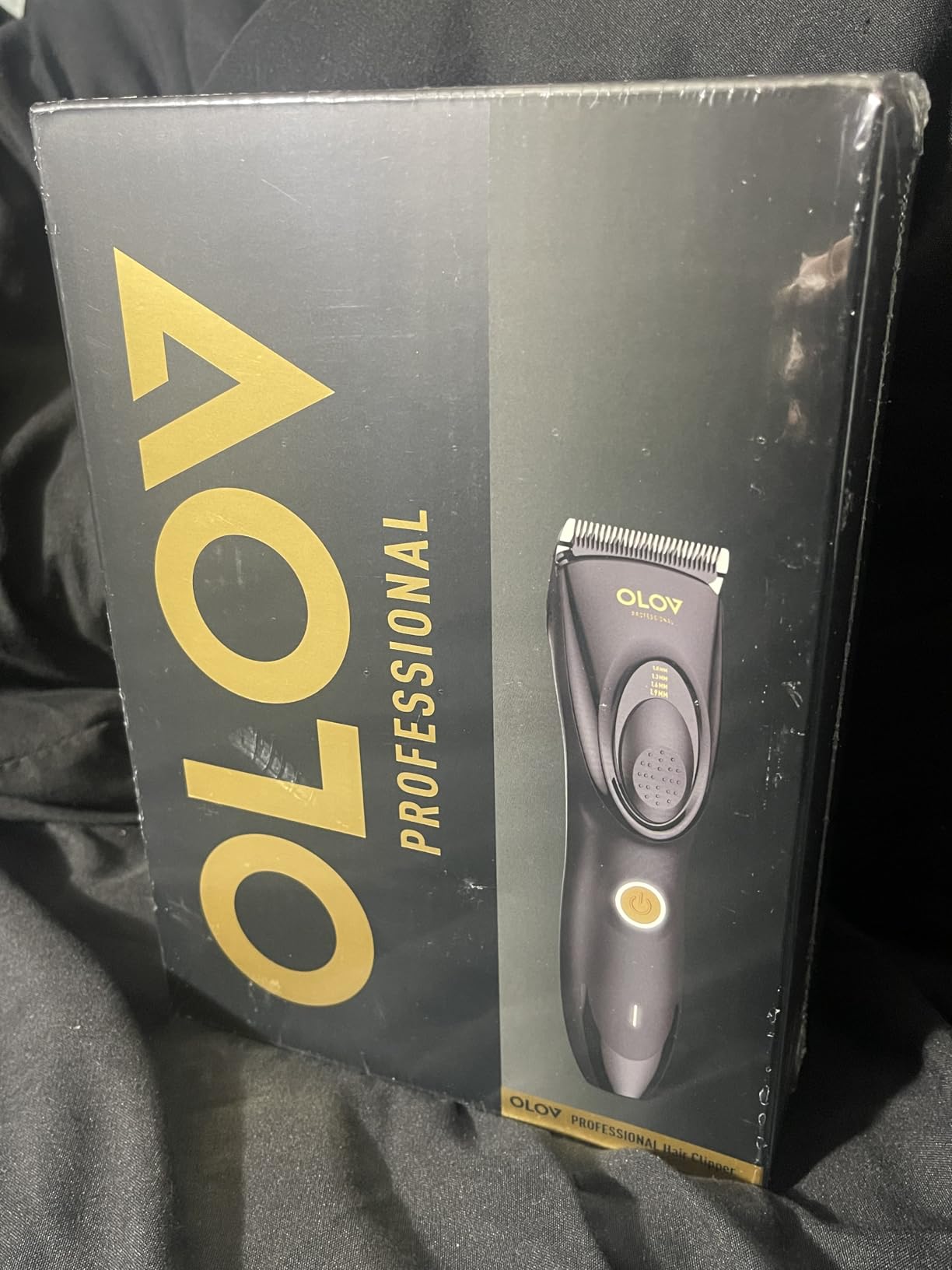 Hair Clippers for Men, Cordless Hair Clipper Kit, Adjustable 4 Length Setting, 2-Speed Settings, Replaceable Ceramic Blade Heads, Rechargeable Hair Clippers for Family (Black) - Customer Photo 1