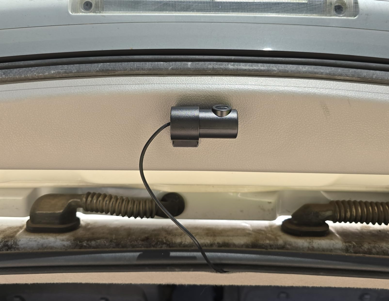 GKU Dash Cam Front and Rear, 3.18'' Touchscreen, 4K+1080P Dashcam, Built-in GPS, 5.8GHz WiFi Dash Camera for Cars with 24H Parking Monitor, Night Vision, WDR, Supports 512GB Max Customer Review GKU Dash Cam Front and Rear, 3.18'' Touchscreen, 4K+1080P Dashcam, Built-in GPS, 5.8GHz WiFi Dash Camera for Cars with 24H Parking Monitor, Night Vision, WDR, Supports 512GB Max - Customer Photo 2