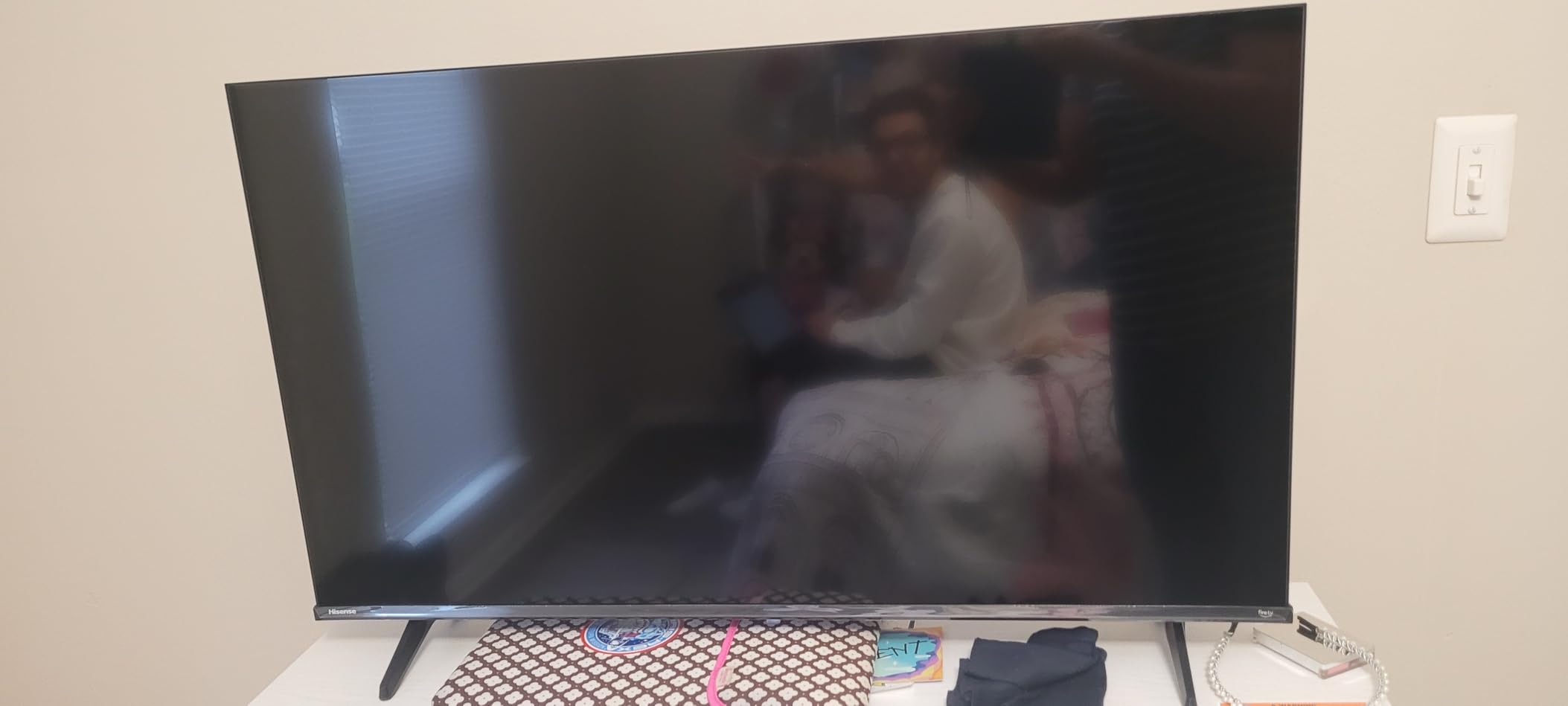 Hisense 40-Inch Class QD4 Series QLED FHD Smart Fire TV (40QD4QF, 2025 Model) - Quantum Dot Color, DTS Virtual: X, Alexa Built in, Slim Bezel Design Customer Review Hisense 40-Inch Class QD4 Series QLED FHD Smart Fire TV (40QD4QF, 2025 Model) - Quantum Dot Color, DTS Virtual: X, Alexa Built in, Slim Bezel Design - Customer Photo 2