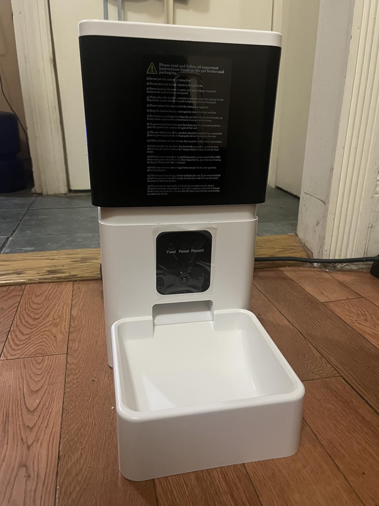 Automatic Dog Feeder with Camera: 8L/33 Cups 5G WiFi Timed Food Dispenser for Medium Dogs - 1080P HD Night Vision Video Recording 2-Way Audio APP Control - Customer Photo 5