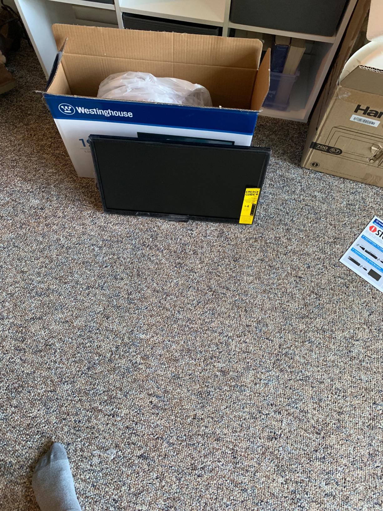 Westinghouse 43-inch Smart TV, 4K UHD Xumo TV w/ HDR10, Voice Remote, Dolby Vision, Dolby Atmos, Edgeless, Flat Screen LED Television w/Bluetooth, Apple AirPlay, Wi-Fi & Mobile Connectivity - Customer Photo 3