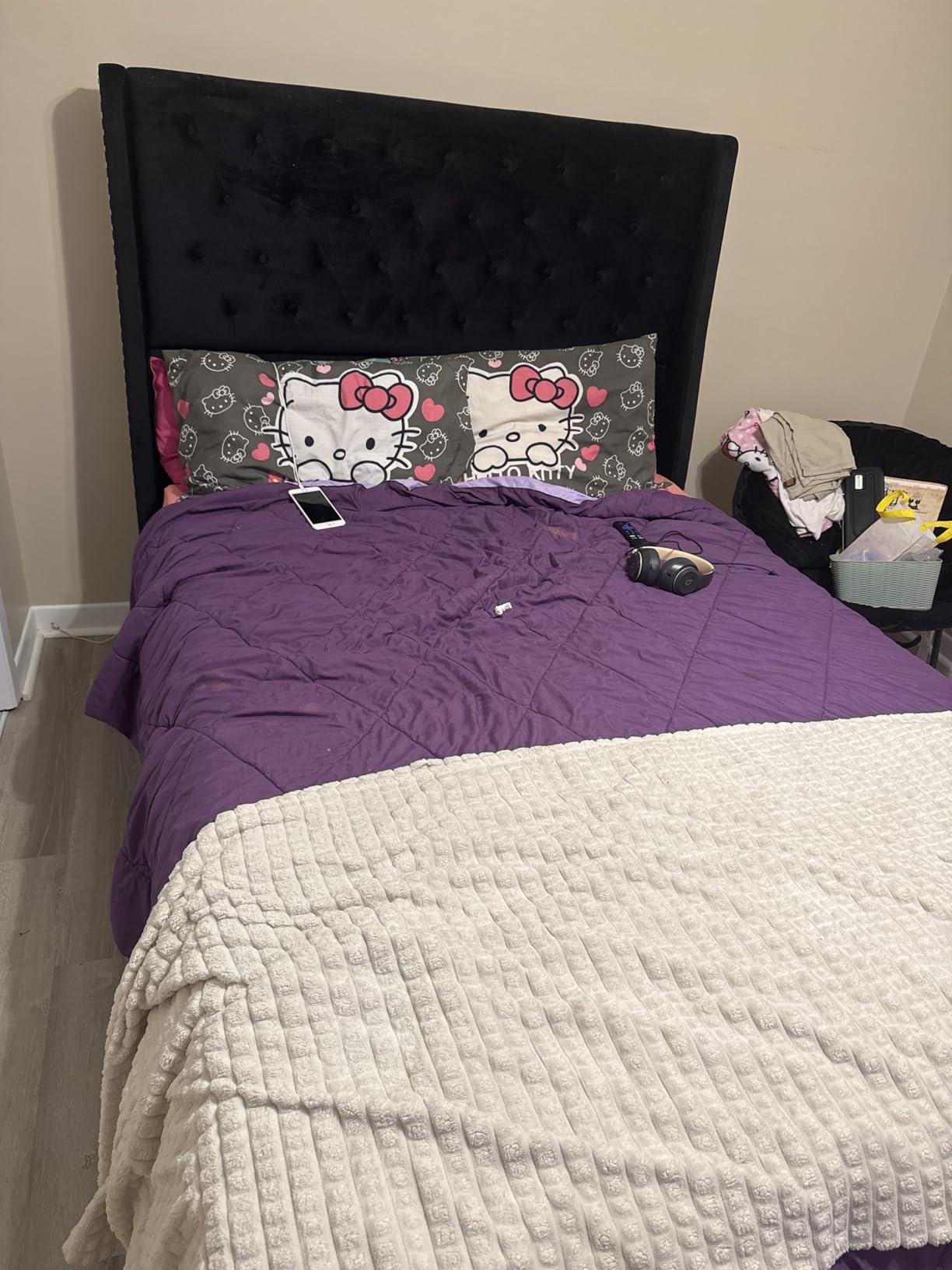 Queen Bed Frame with 55