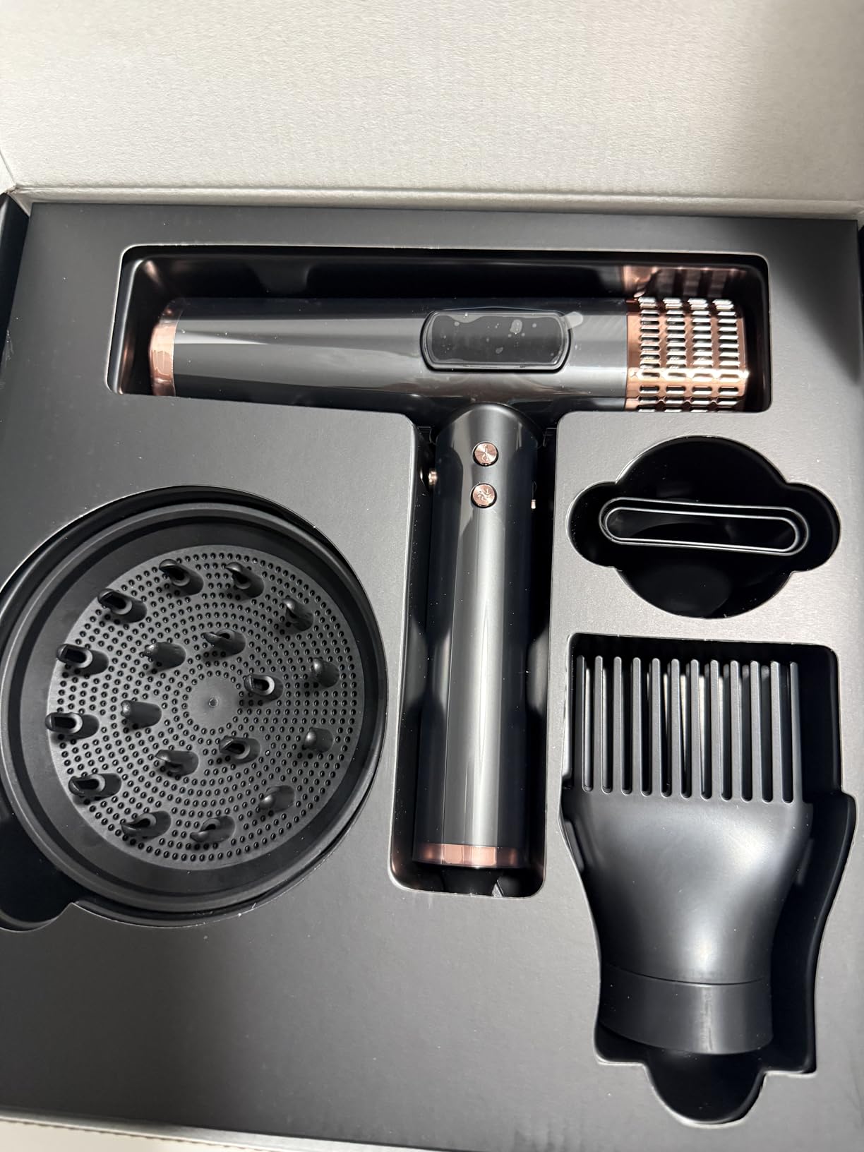 MESCOMB Dual Voltage Ionic Hair Dryer with Diffuser - Customer Photo 3