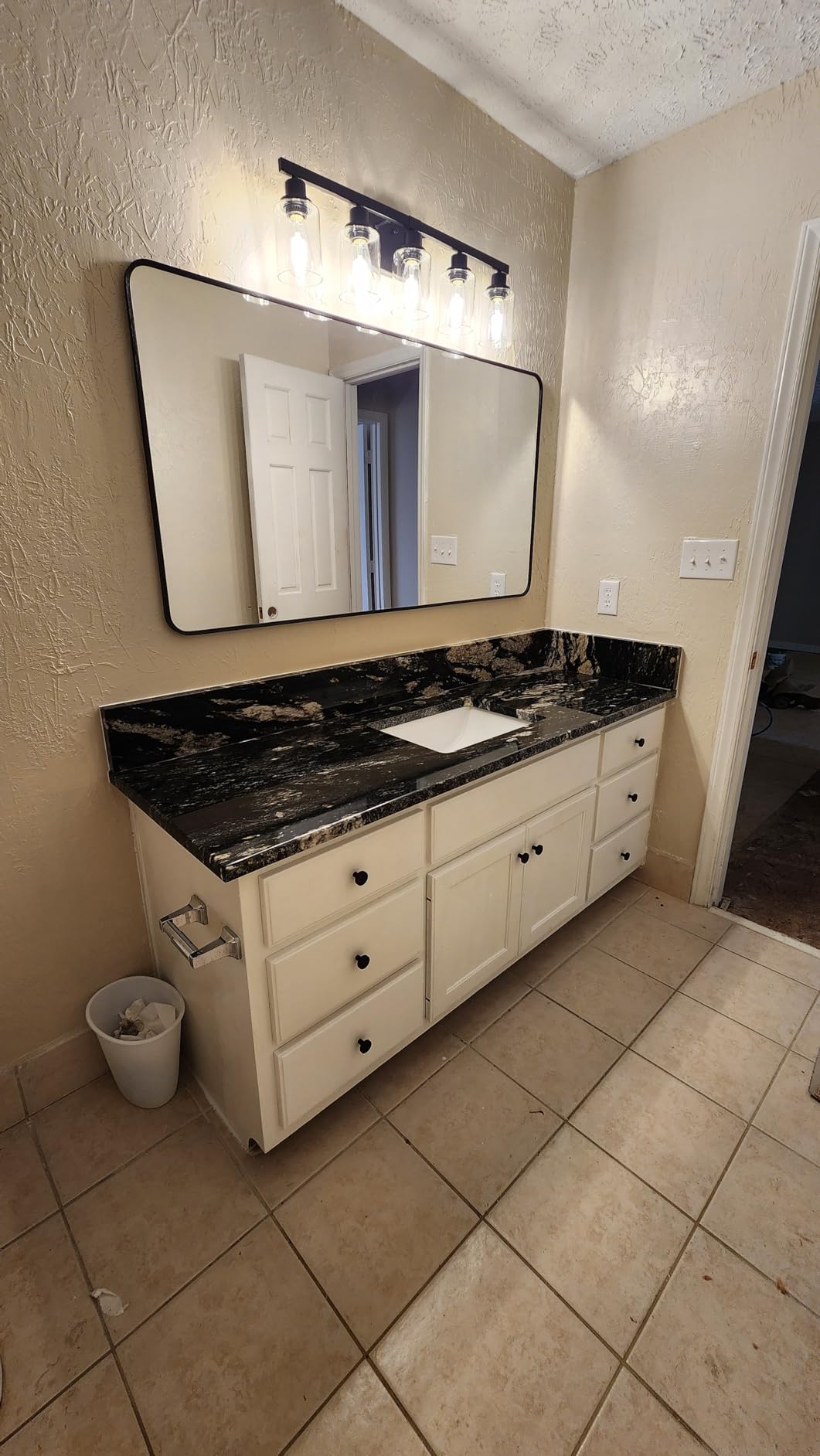 Koonmi Bathroom Mirror 30x48 Black Bathroom Wall-Mounted Mirrors, Modern Vanity Mirror for Bedroom, Living Room, Aluminum Alloy Frame Allow to Hang Horizontally or Vertically - Customer Photo 1