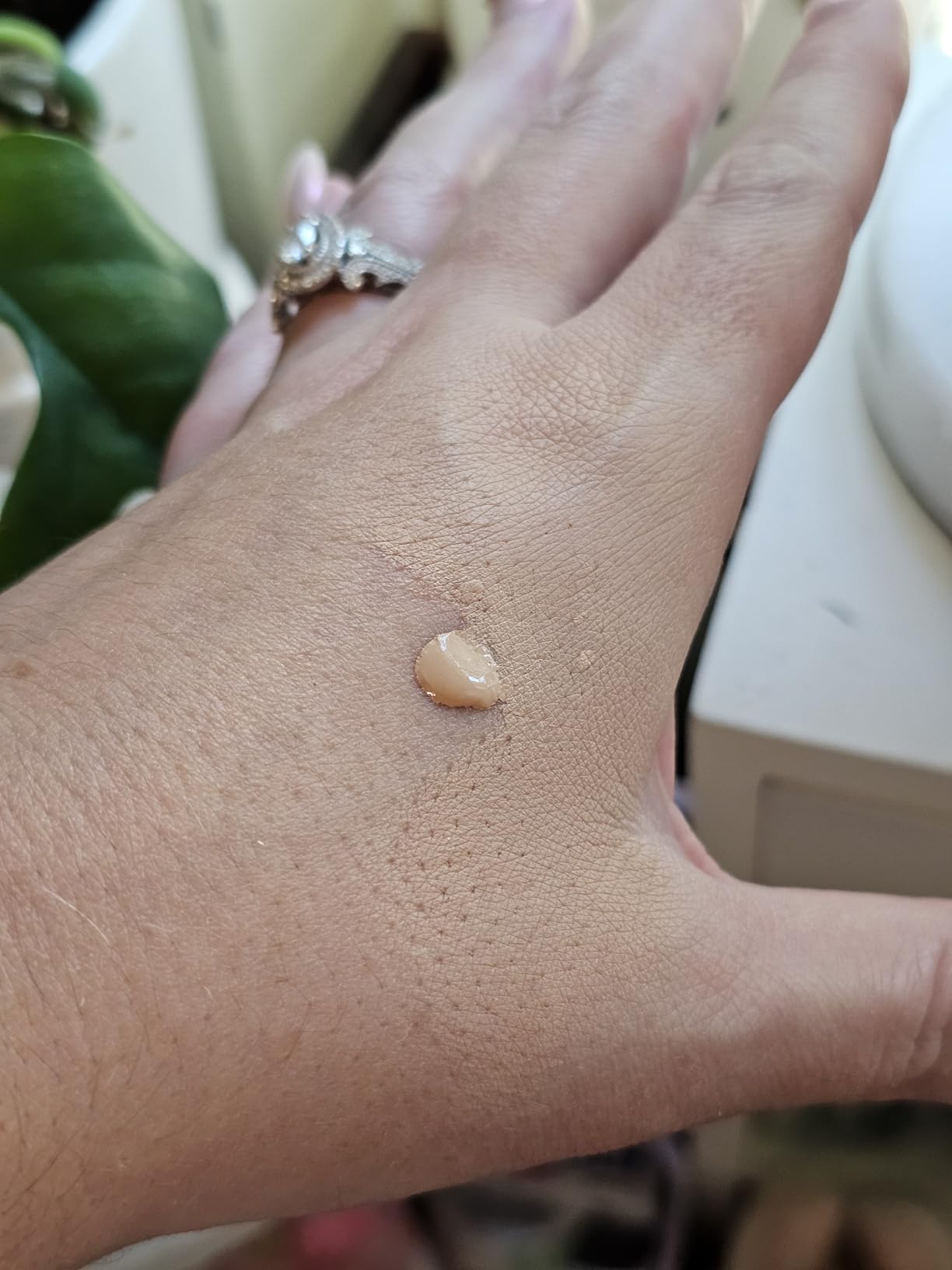 Charlotte Tilbury Airbrush Flawless Matte Foundation - Full Coverage Liquid Makeup with a Natural-Matte Finish - Smoothes & Blurs Pores - Waterproof & Transfer Resistant - 10 Neutral - Customer Photo 1