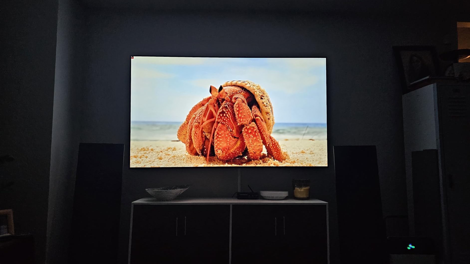 SAMSUNG 77-Inch Class OLED S84F Series Samsung Vision AI Smart TV (2025 Model, 77S84F) NQ4 AI Gen2 Processor, 4K AI Upscaling, OLED HDR, Pantone Validated, Motion Xcelerator 120Hz Customer Review SAMSUNG 77-Inch Class OLED S84F Series Samsung Vision AI Smart TV (2025 Model, 77S84F) NQ4 AI Gen2 Processor, 4K AI Upscaling, OLED HDR, Pantone Validated, Motion Xcelerator 120Hz - Customer Photo 1