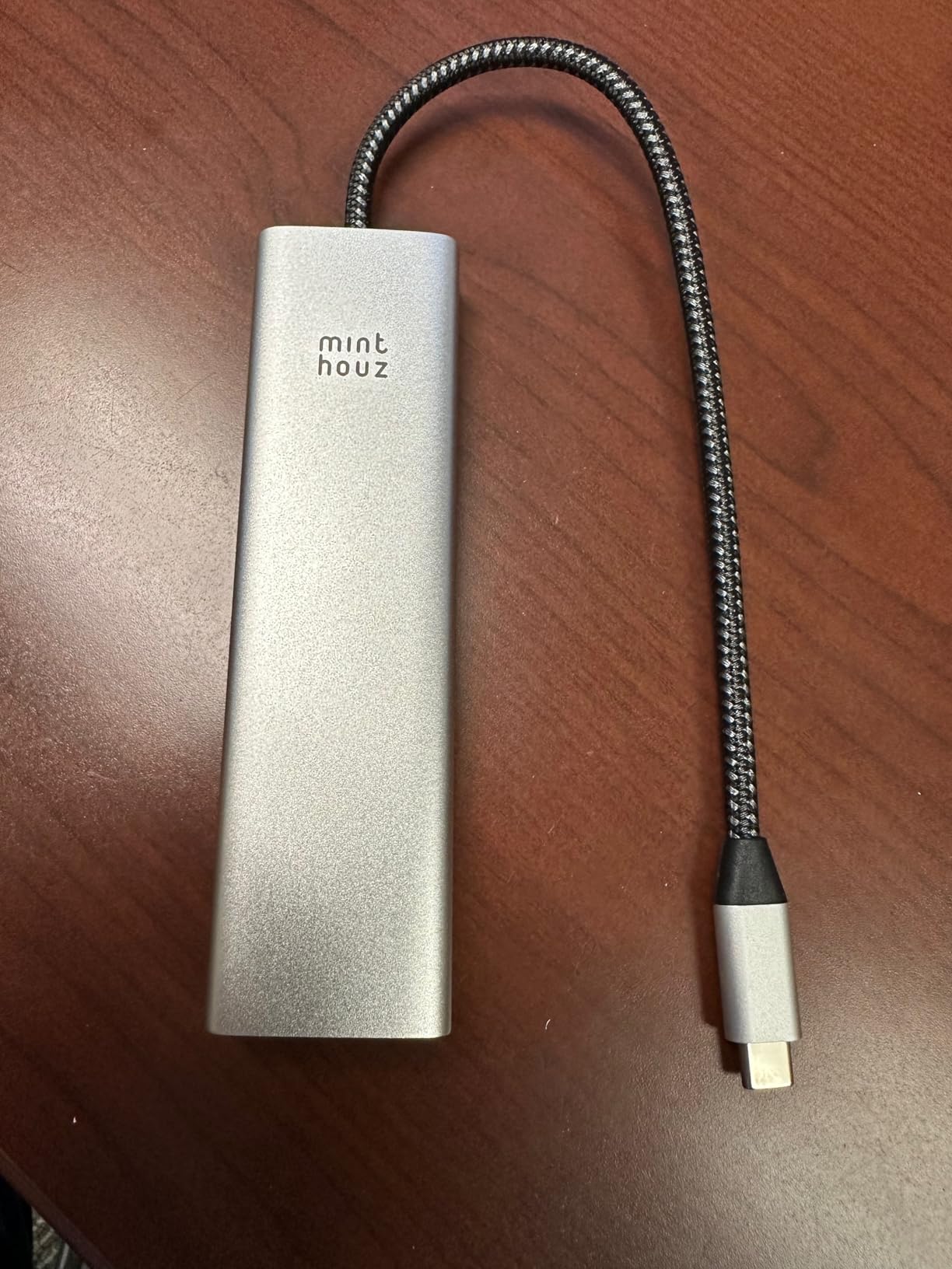 Minthouz USB C Hub, 6 in 1 Laptop Docking Station, Multiport Adapter with 4K@60Hz HDMI, 1000Mbps LAN, USB 3.0 Ports, PD 100W Charging, Compatible with Surface, M1, M2, M3, HP, Lenovo - Customer Photo 2