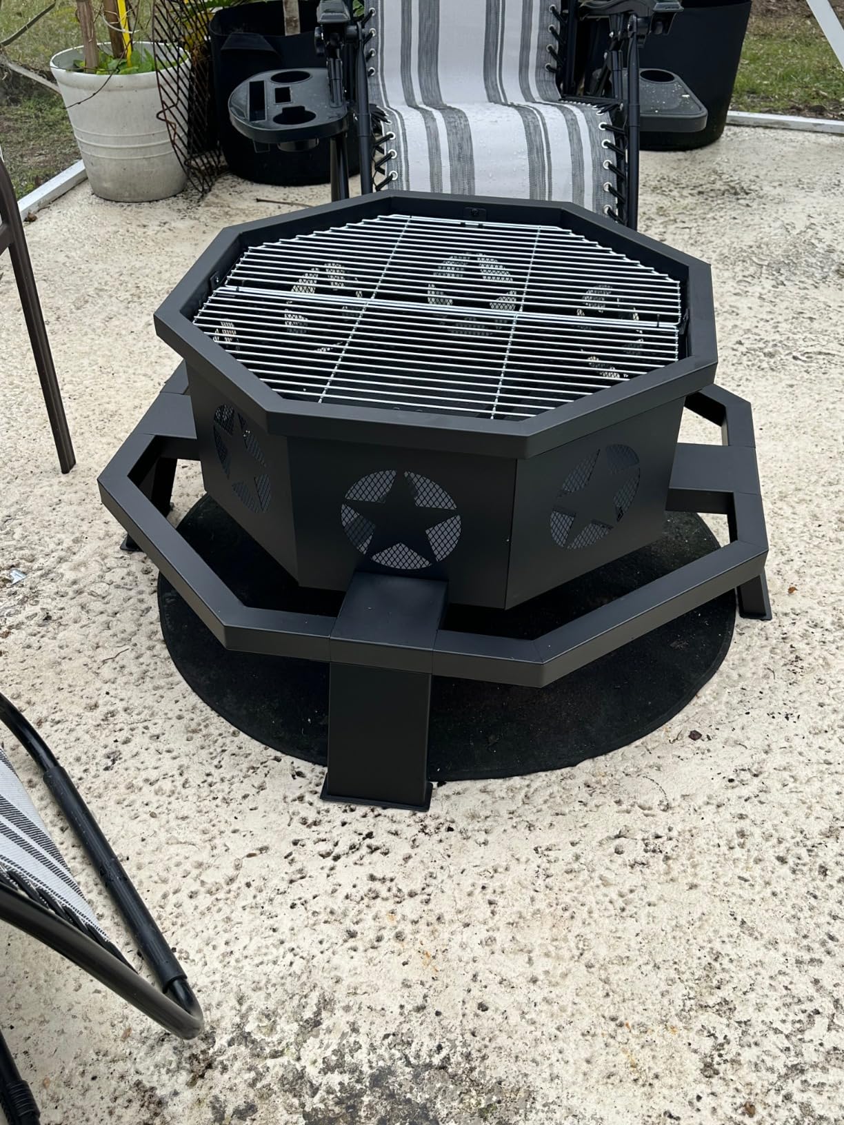 hykolity 40 inch Smokeless Fire Pit Surround Table, 3 in 1 Outdoor Fire Pit with Side Table& Grill.Fueled by Pellets or Wood.Outdoor Smokeless FirePit with Stove,for Patio, Backyard, Camping - Customer Photo 3