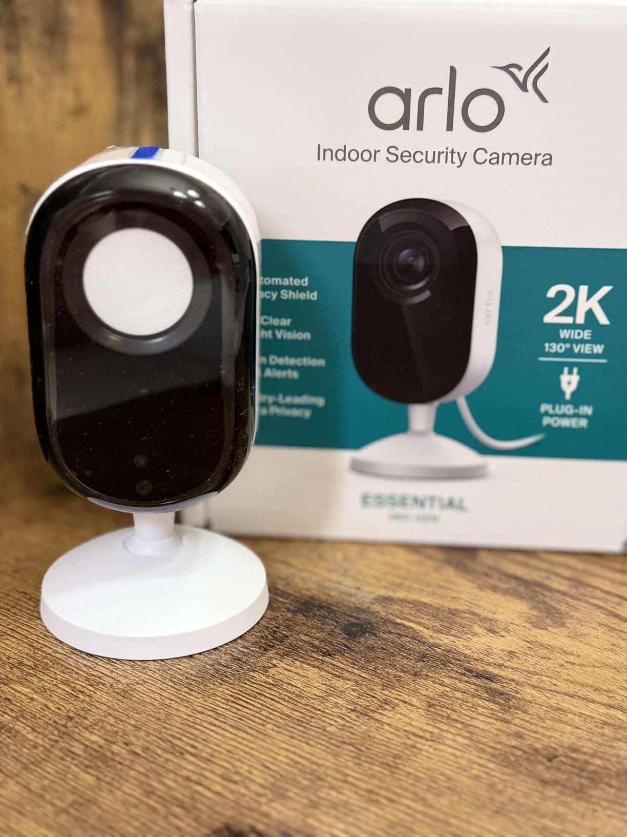 Arlo Essential Indoor Security Camera 2K (3rd Gen, 2025 Release) - Wired Plug-in Power, Person Recognition, Animal Detection, 1-Month Trial of Secure Plan, Automated Privacy Shield, 1 Cam, White - Customer Photo 1