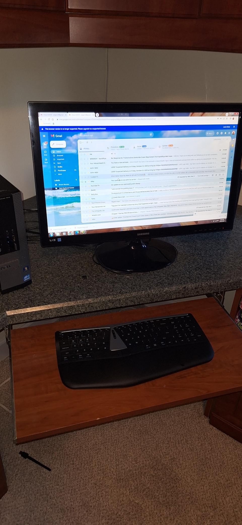 Nulea RT07B Wireless Ergonomic Keyboard - Split Keyboard, Wrist Rest, Natural Typing, Bluetooth and USB Connectivity, USB-C Rechargeable,Compatible with Windows Mac (Silver Black) Customer Review Nulea RT07B Wireless Ergonomic Keyboard - Split Keyboard, Wrist Rest, Natural Typing, Bluetooth and USB Connectivity, USB-C Rechargeable,Compatible with Windows Mac (Silver Black) - Customer Photo 2