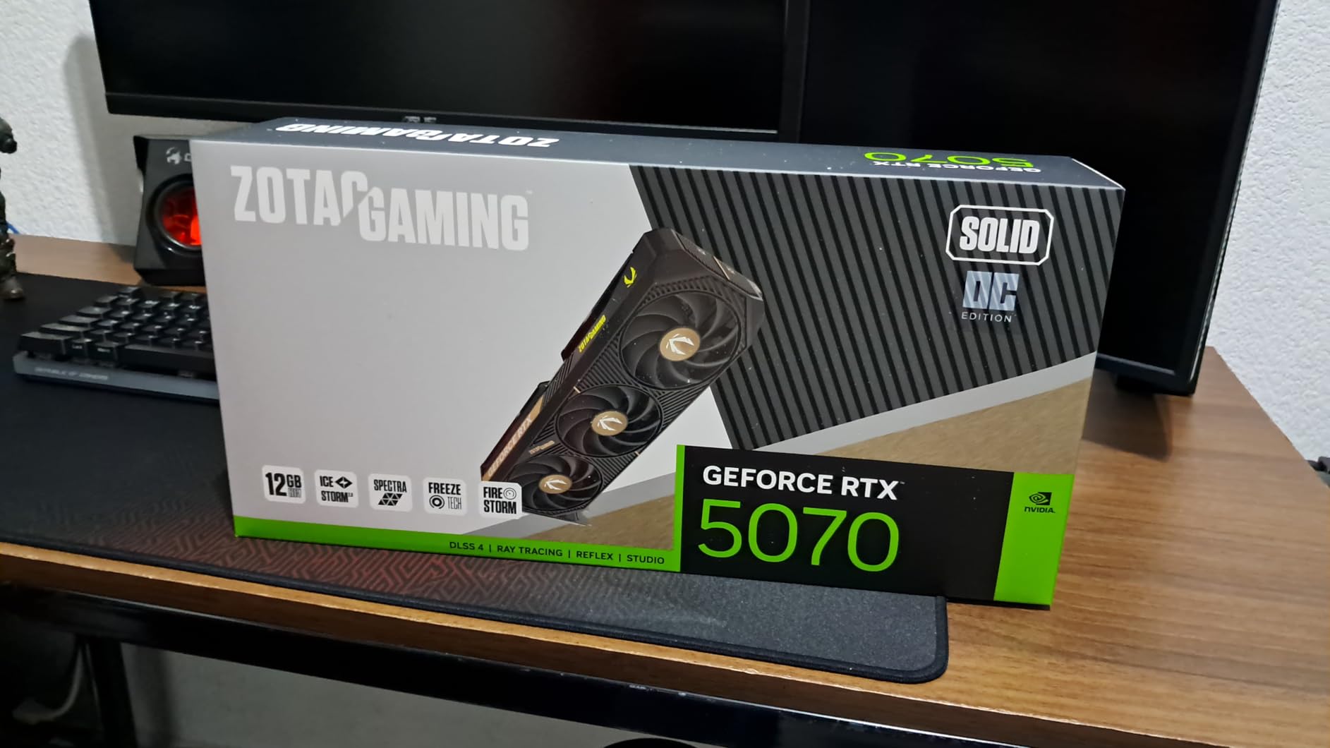 ZOTAC MEK AI-Enhanced Gaming PC Desktop Computer - NVIDIA GeForce RTX 5070 12GB, AMD Ryzen 5 7600X up to 5.3 GHz, 32GB RGB DDR5, 2TB NVME M.2 SSD, 850W 80+ Gold PSU, WiFi, BT, Windows 11 Pro - Customer Photo 1