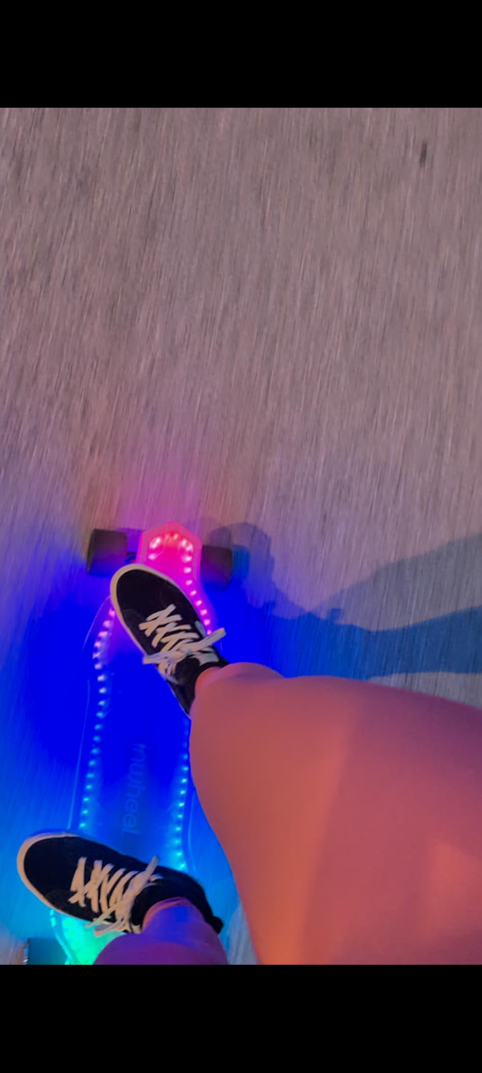 isinwheel V4/V6/V6pro/V8/V10 Electric Skateboard with Remote, 250W/450W/500W/1200W/3000W Brushless Motor, 9Mph/12Mph/30 Mph /32Mph Top Speed, Electric Longboard for Adults ＆Teens V6-450W - Customer Photo 2