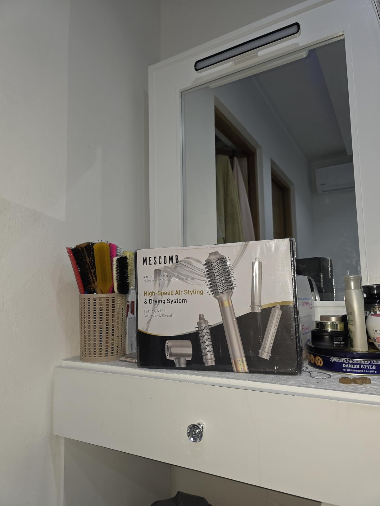 6-in-1 Hot Air Styler – Hair Dryer & Versatile Air Styler with Auto Curler, Volumizing Brushes, Straightener, Frizz-Free Hair Styler for Curling, Straightening, Smoothing & Adding Volume, No Heat Damage - Customer Photo 1