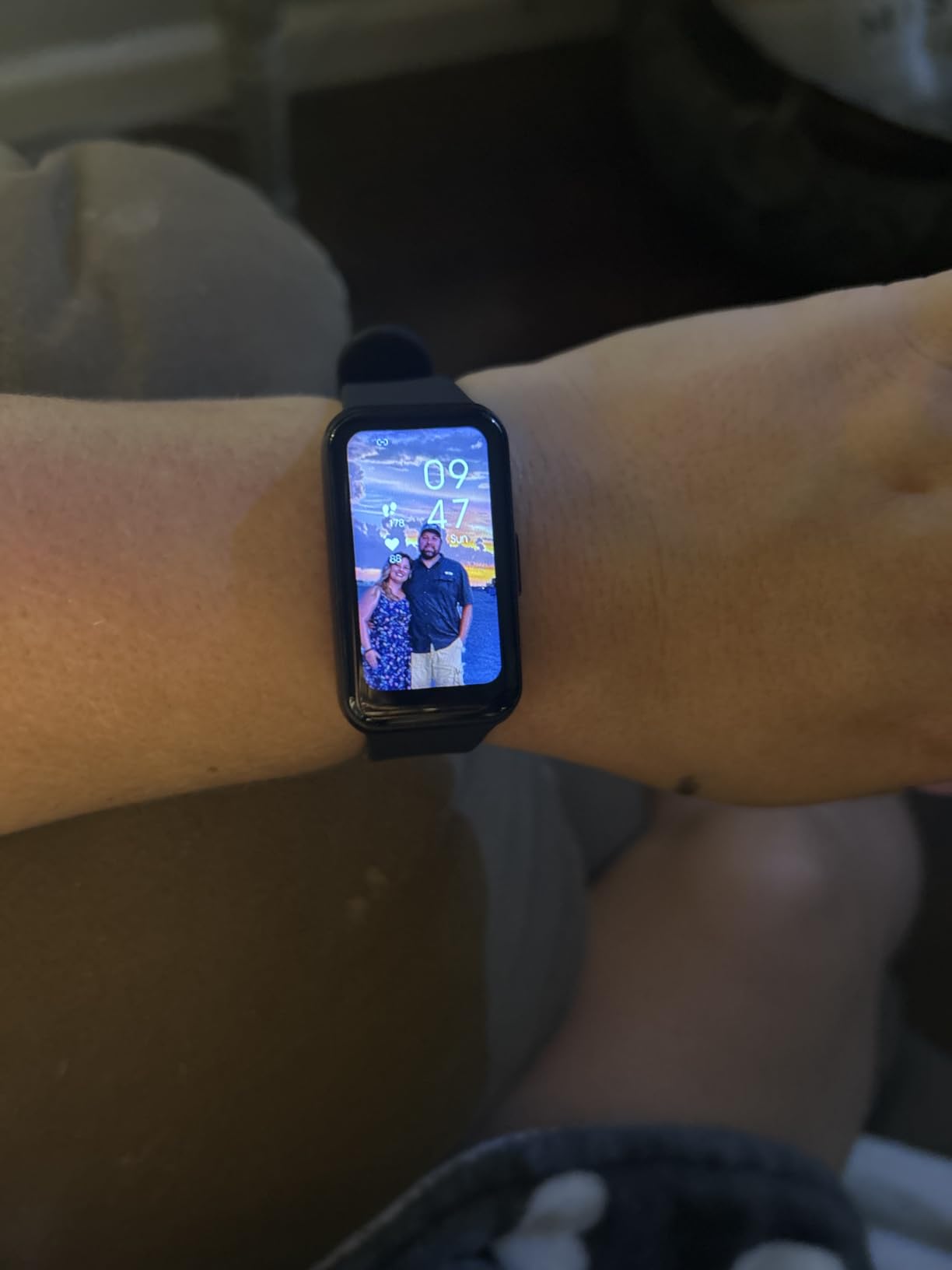 Fitness Tracker with 24/7 Health Monitoring,Heart Rate Sleep Blood Pressure Oxygen Monitor/Calorie Steps Counter Pedometer Activity Smart watchs/Notifications for Android/iOS Customer Review Fitness Tracker with 24/7 Health Monitoring,Heart Rate Sleep Blood Pressure Oxygen Monitor/Calorie Steps Counter Pedometer Activity Smart watchs/Notifications for Android/iOS - Customer Photo 1