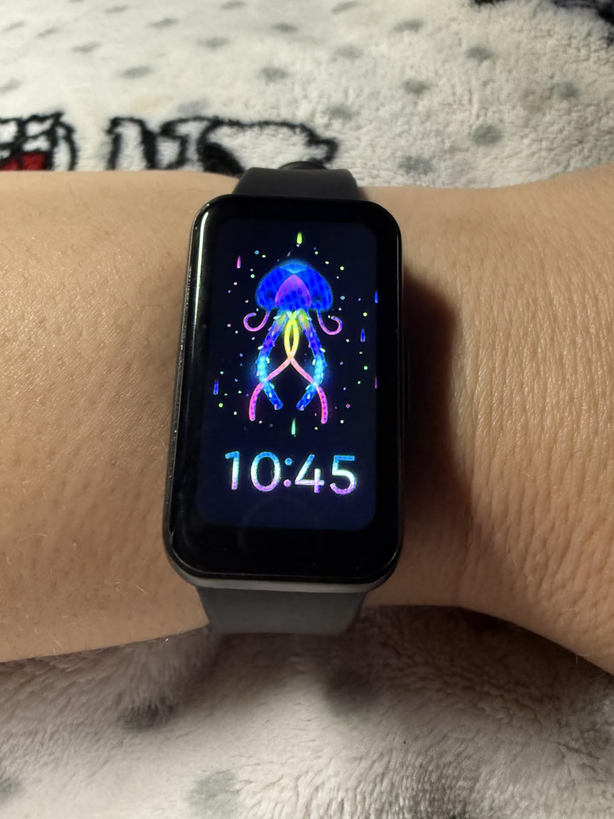 Fitness Tracker with 24/7 Health Monitoring,Heart Rate Sleep Blood Pressure Oxygen Monitor/Calorie Steps Counter Pedometer Activity Smart watchs/Notifications for Android/iOS Customer Review Fitness Tracker with 24/7 Health Monitoring,Heart Rate Sleep Blood Pressure Oxygen Monitor/Calorie Steps Counter Pedometer Activity Smart watchs/Notifications for Android/iOS - Customer Photo 2